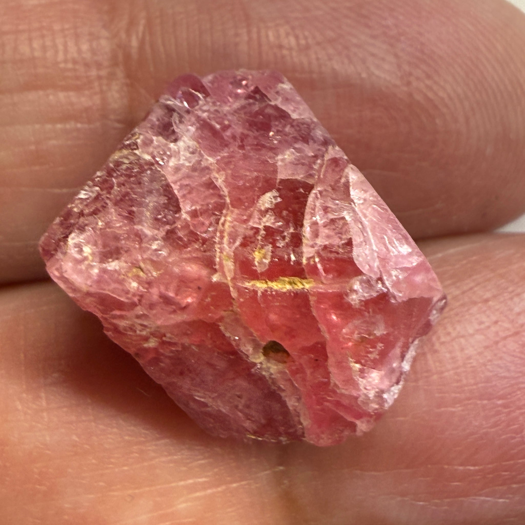 Mahenge Spinel Crystal, 25.30ct, Tanzania. Untreated Unheated