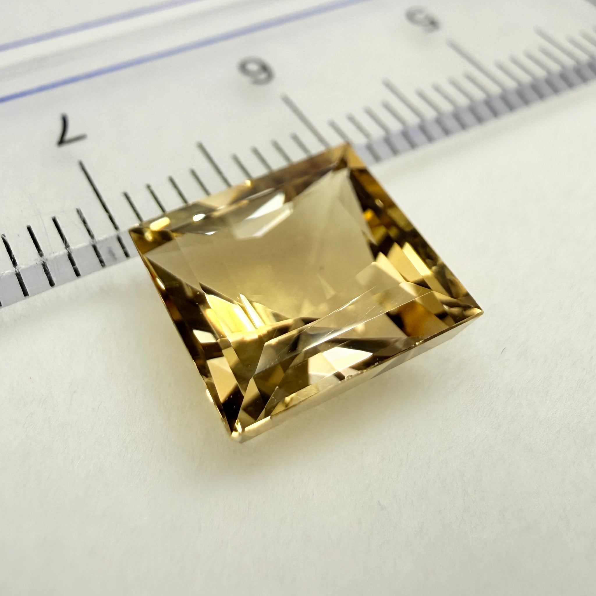 Scapolite, 4.35ct, Tanzania, Untreated, Unheated