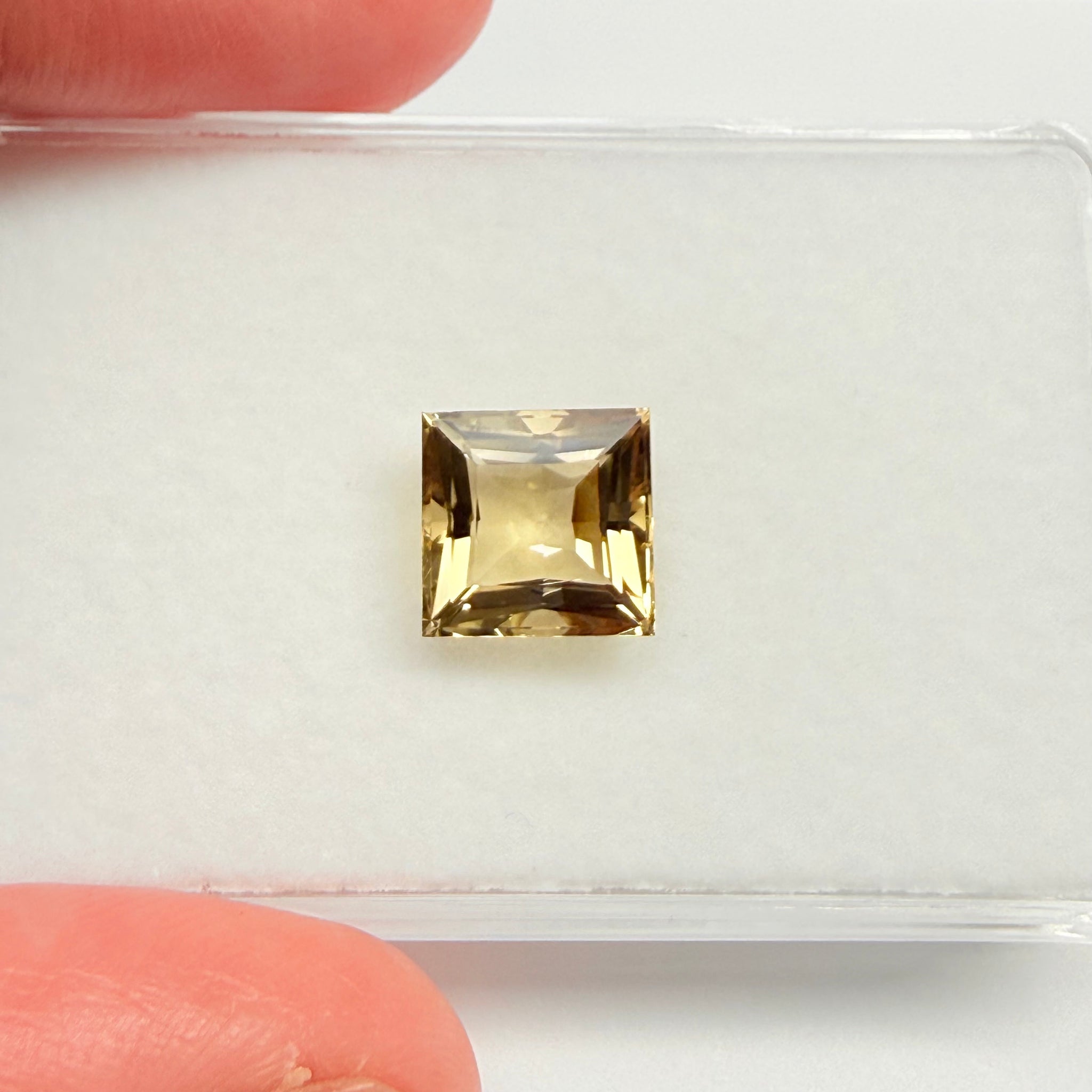 Scapolite, 4.35ct, Tanzania, Untreated, Unheated