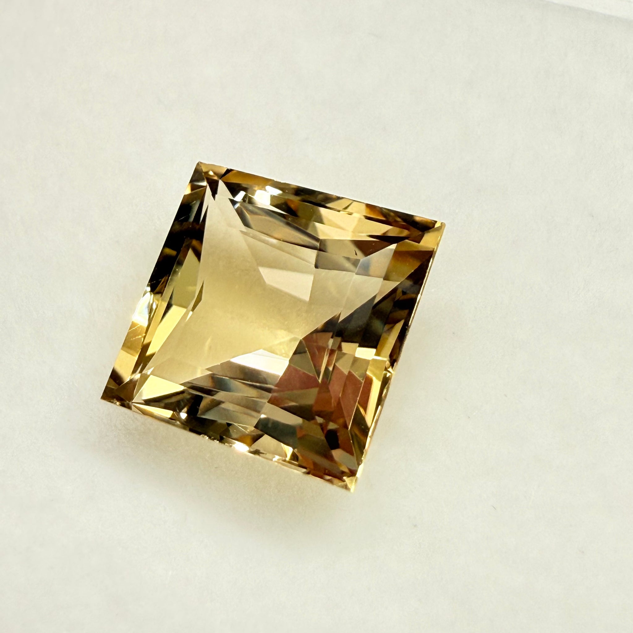 Scapolite, 4.35ct, Tanzania, Untreated, Unheated