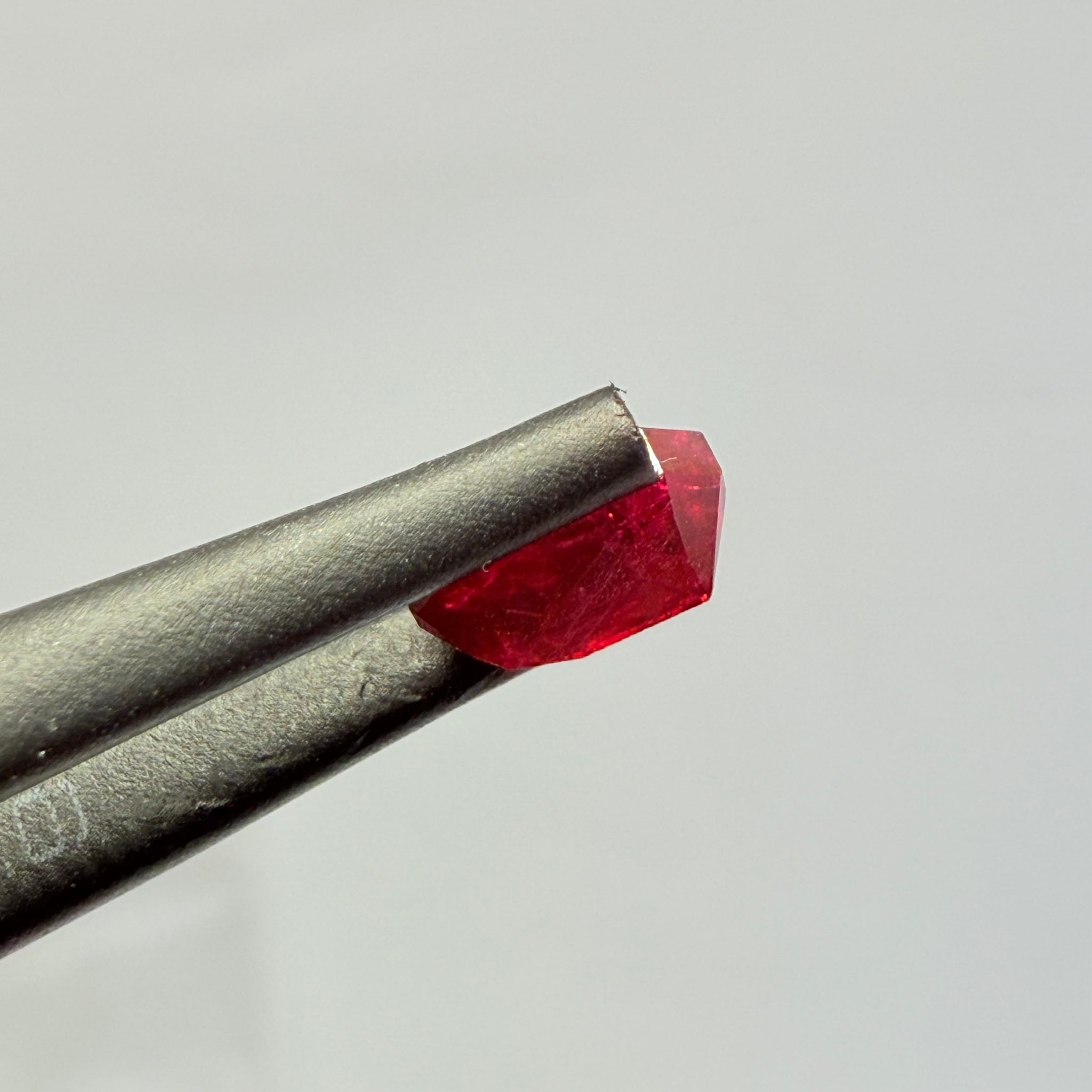 Ruby 0.88ct, Tanzania, Untreated Unheated. Native cut, large pavilion, great for a high setting
