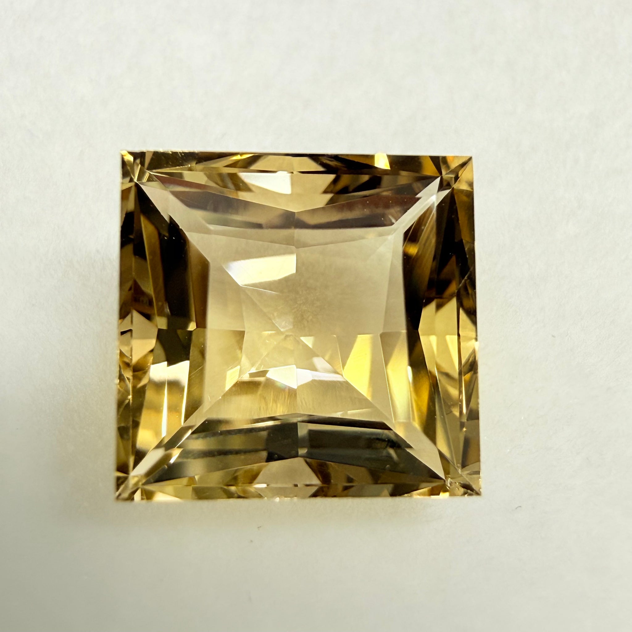 Scapolite, 4.35ct, Tanzania, Untreated, Unheated