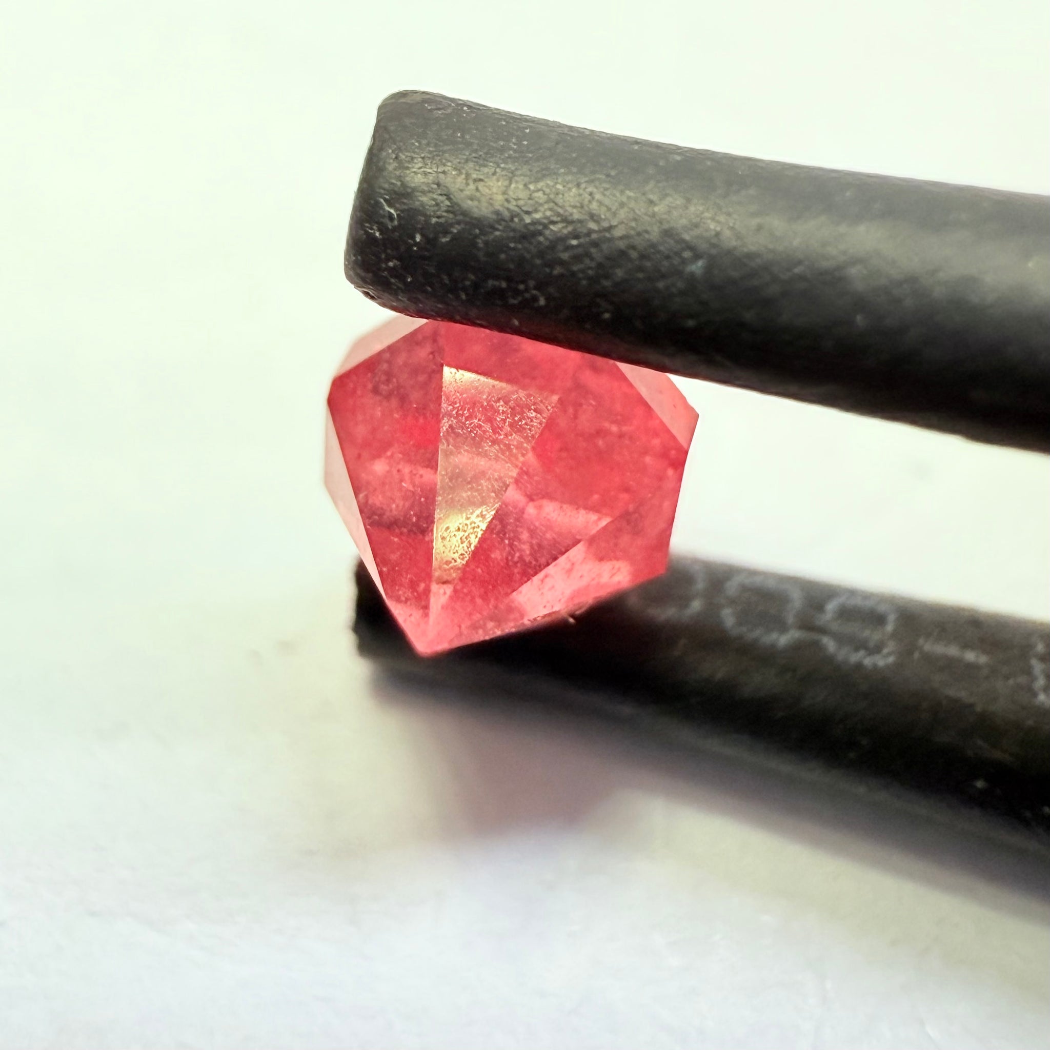 Mahenge Spinel, 0.41ct, Mahenge, Tanzania, Untreated Unheated, for a high setting