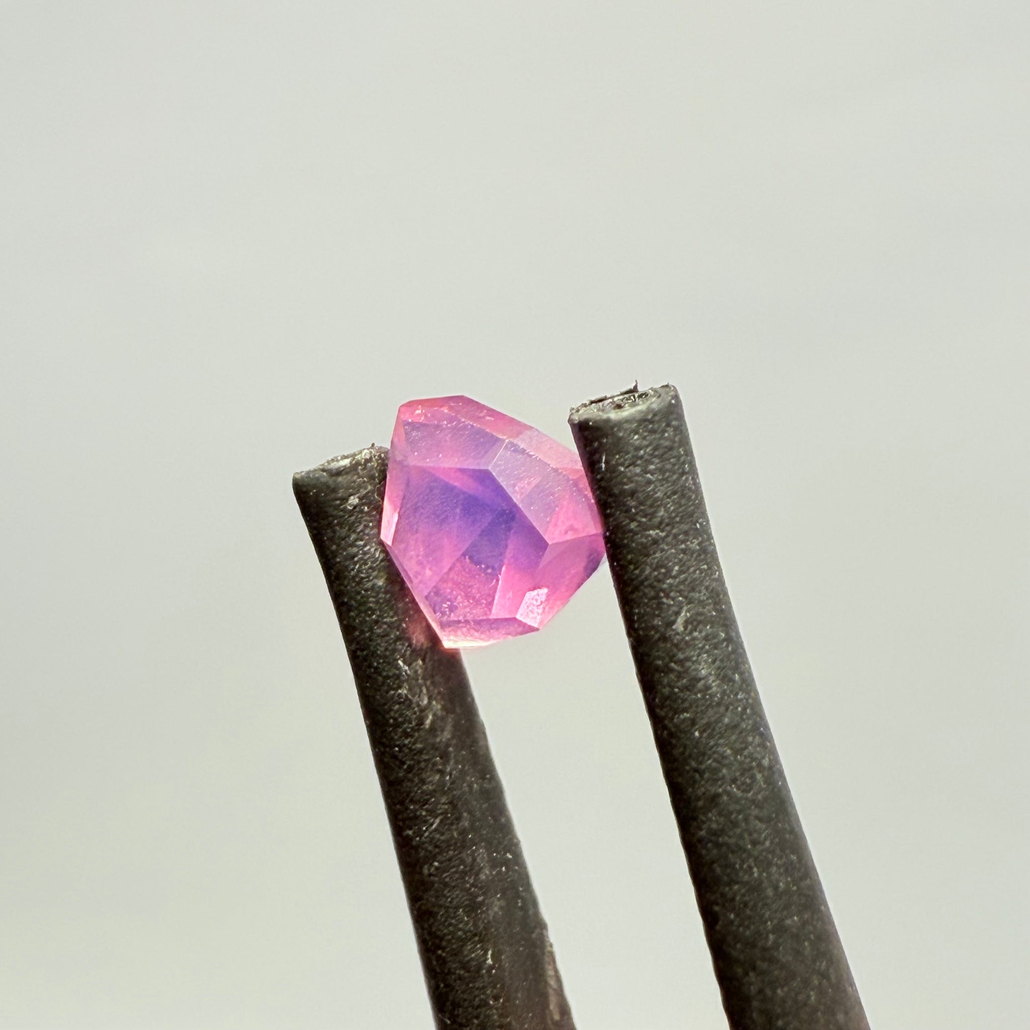 Sapphire 0.66ct, Winza, Tanzania, Untreated Unheated.