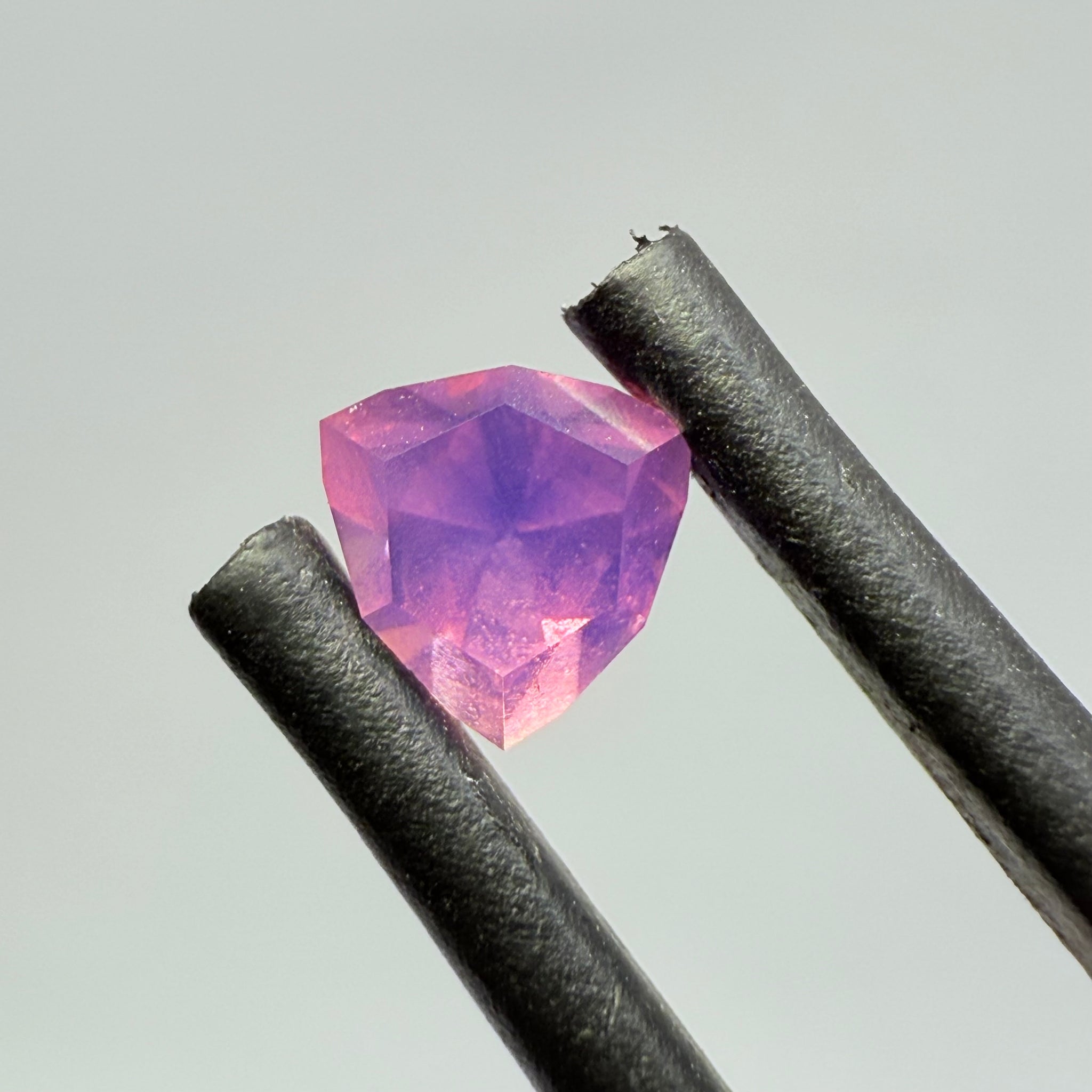 Sapphire 0.66ct, Winza, Tanzania, Untreated Unheated.