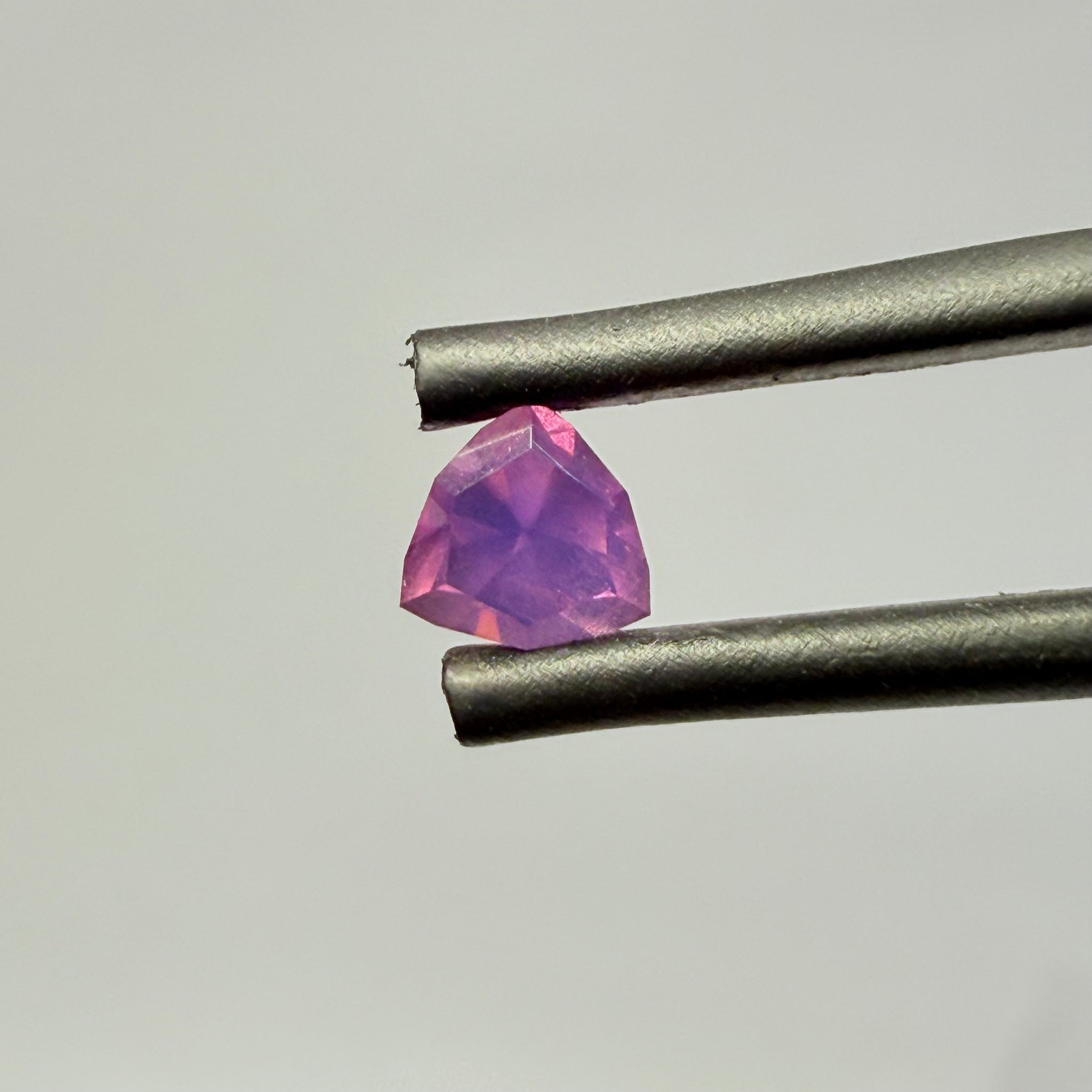 Sapphire 0.66ct, Winza, Tanzania, Untreated Unheated.