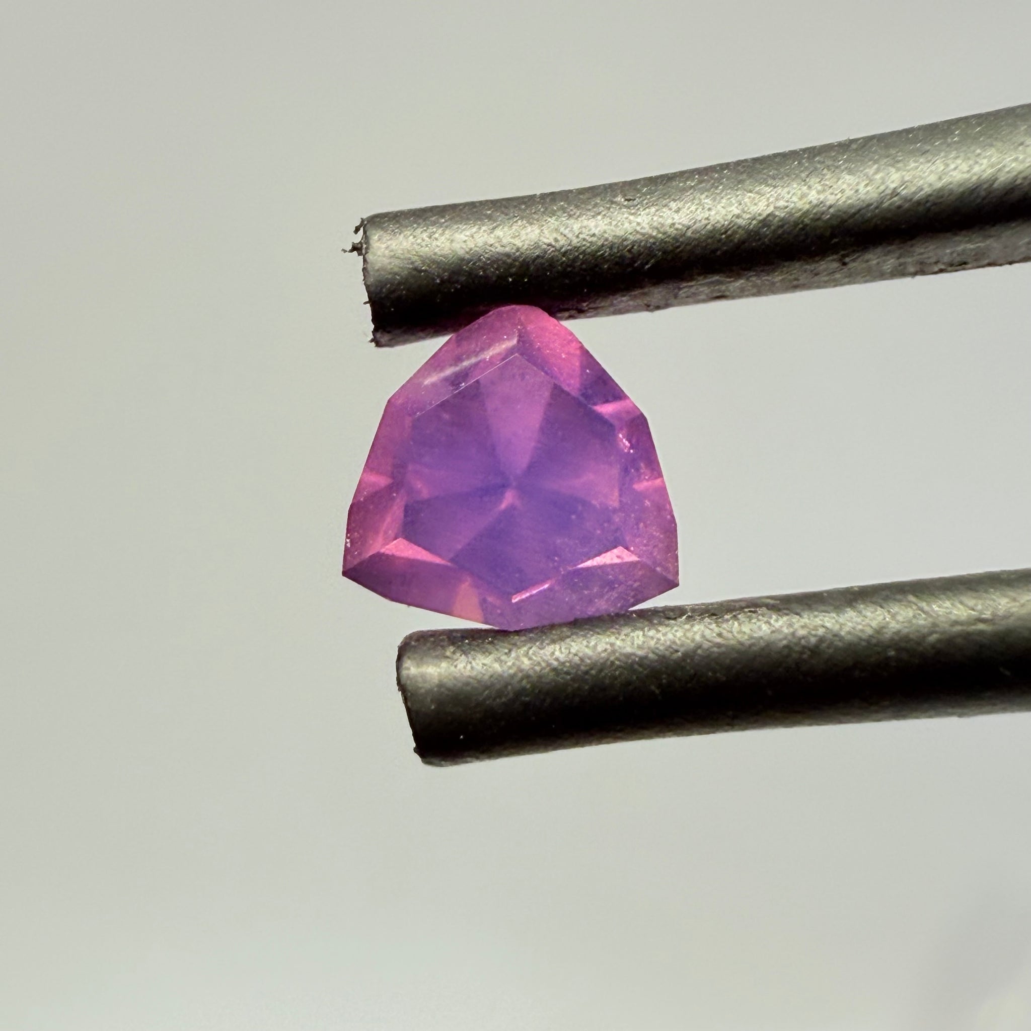 Sapphire 0.66ct, Winza, Tanzania, Untreated Unheated.