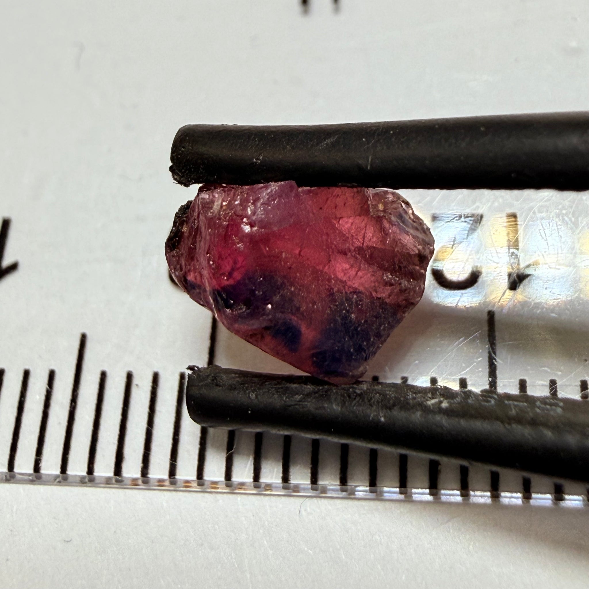 Winza Sapphire, 2.90ct, Winza, Tanzania, Untreated Unheated, slightly included