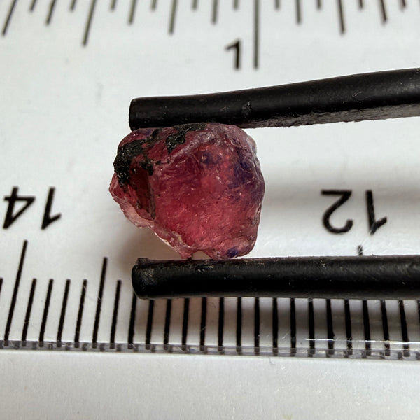 Winza Sapphire, 2.90ct, Winza, Tanzania, Untreated Unheated, slightly included