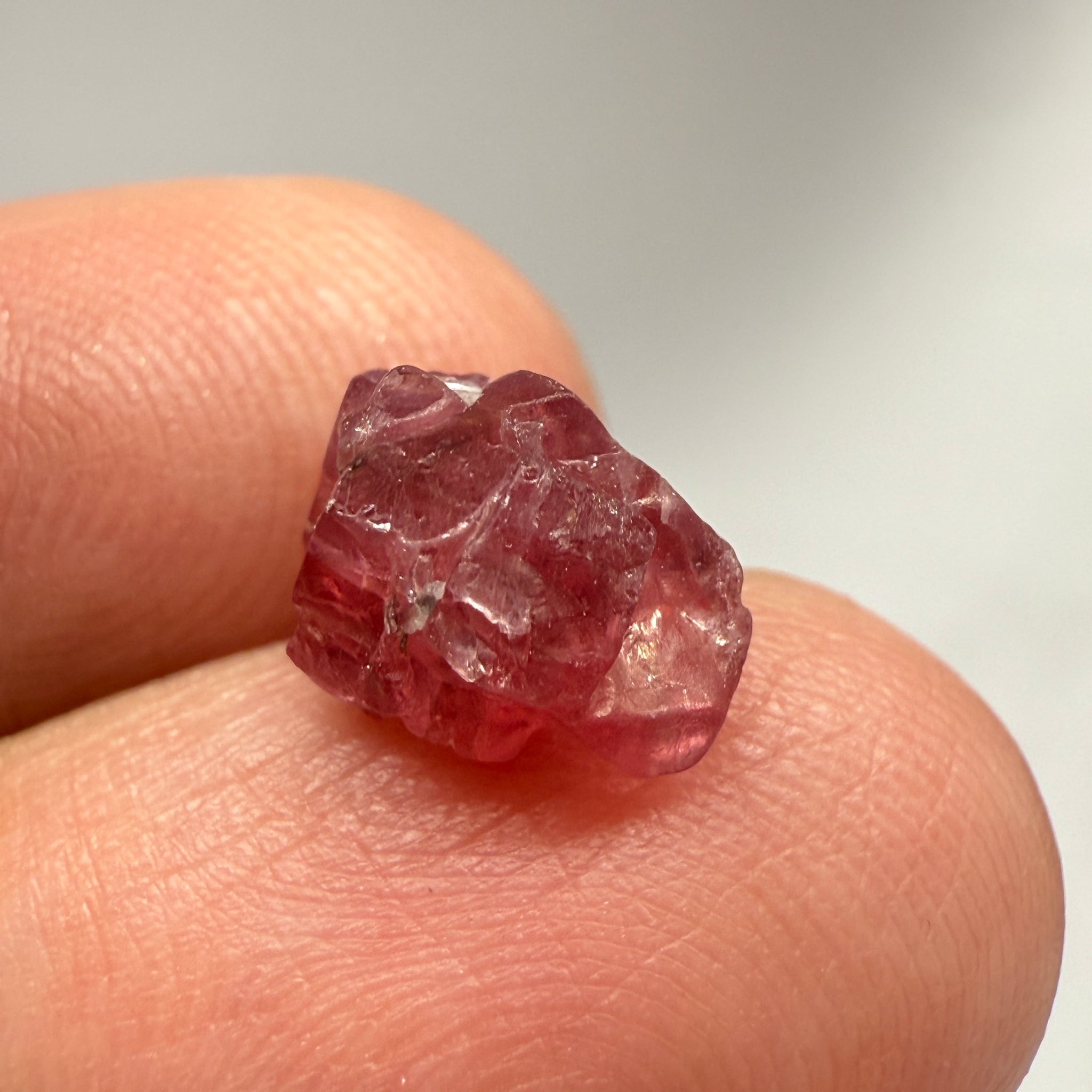 Mahenge Spinel Crystal, 4.23ct, Tanzania. Untreated Unheated
