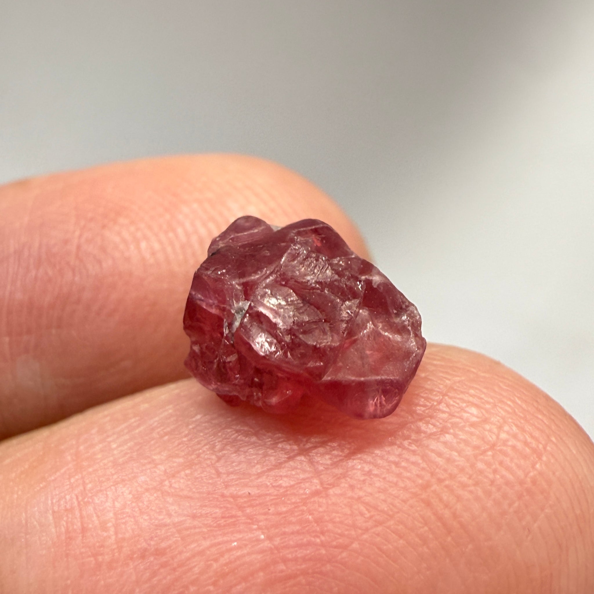 Mahenge Spinel Crystal, 4.23ct, Tanzania. Untreated Unheated