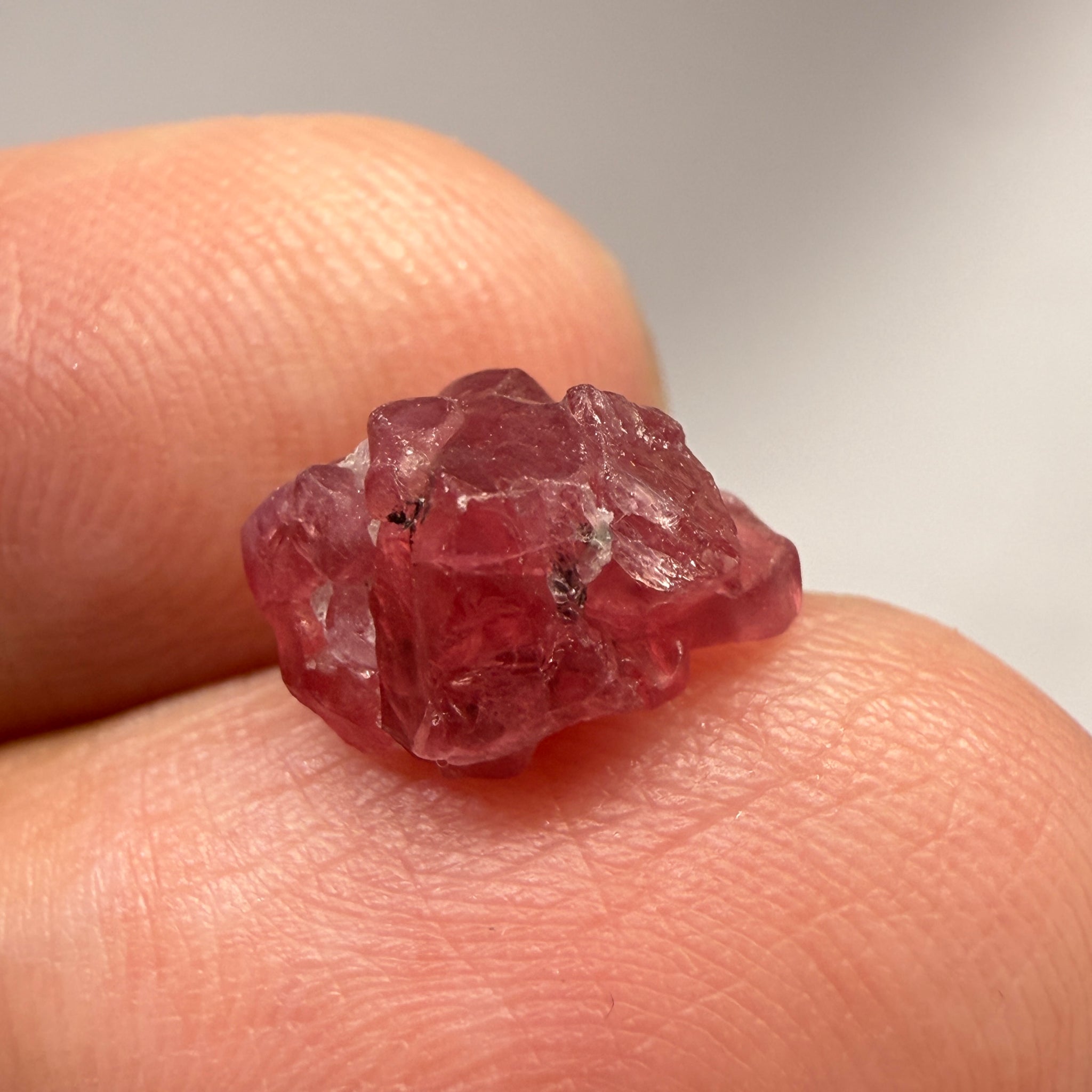 Mahenge Spinel Crystal, 4.23ct, Tanzania. Untreated Unheated