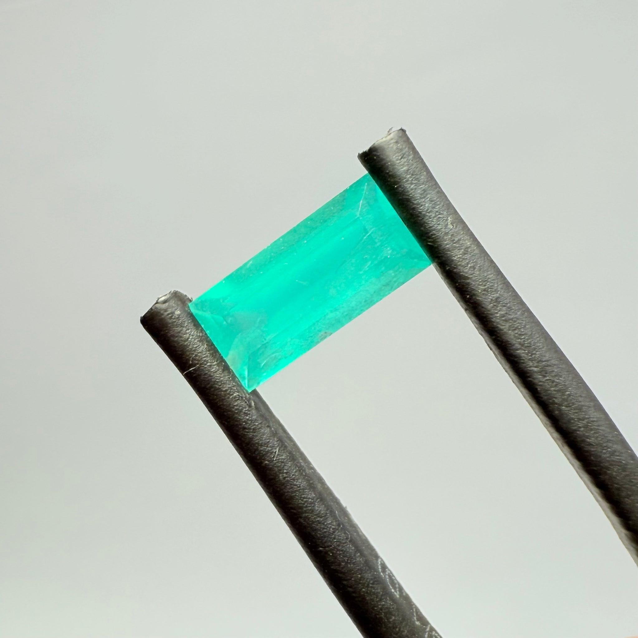 Emerald, 0.95ct, Tanzania, Untreated, Unheated, NO OIL