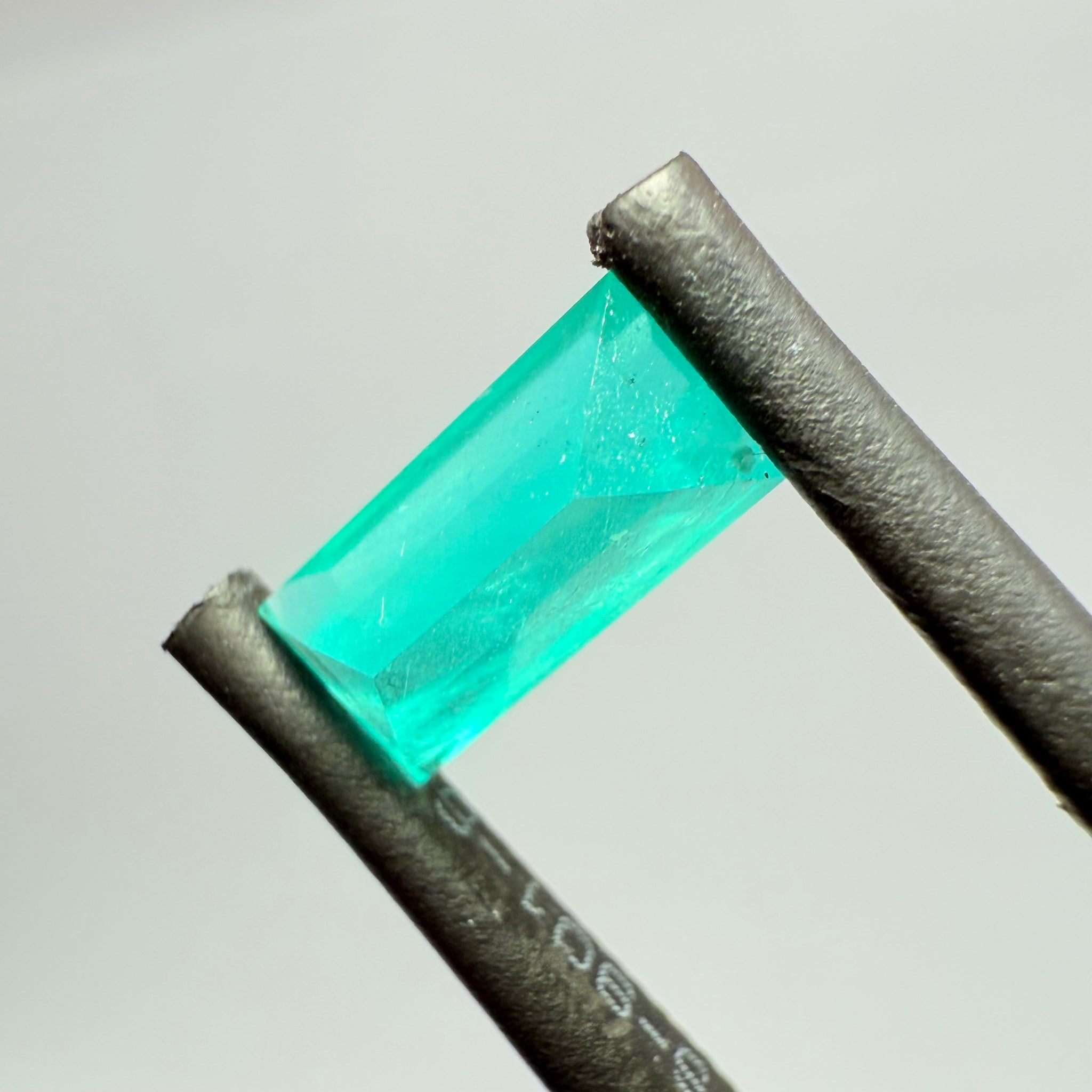 Emerald, 0.95ct, Tanzania, Untreated, Unheated, NO OIL