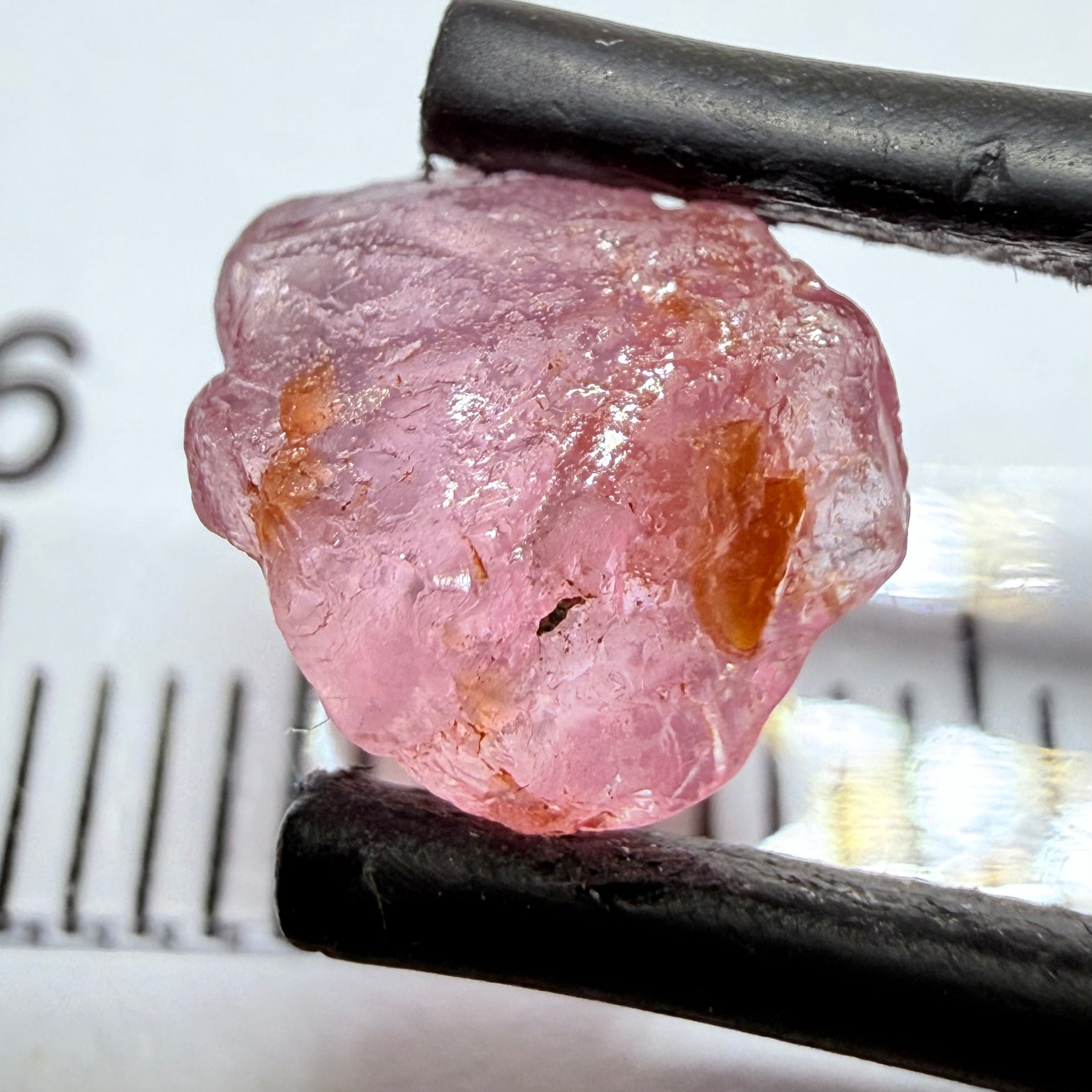 Mahenge Spinel, 2.23ct, Mahenge, Tanzania, Untreated Unheated, vvs with slight silk, slightly flat shape