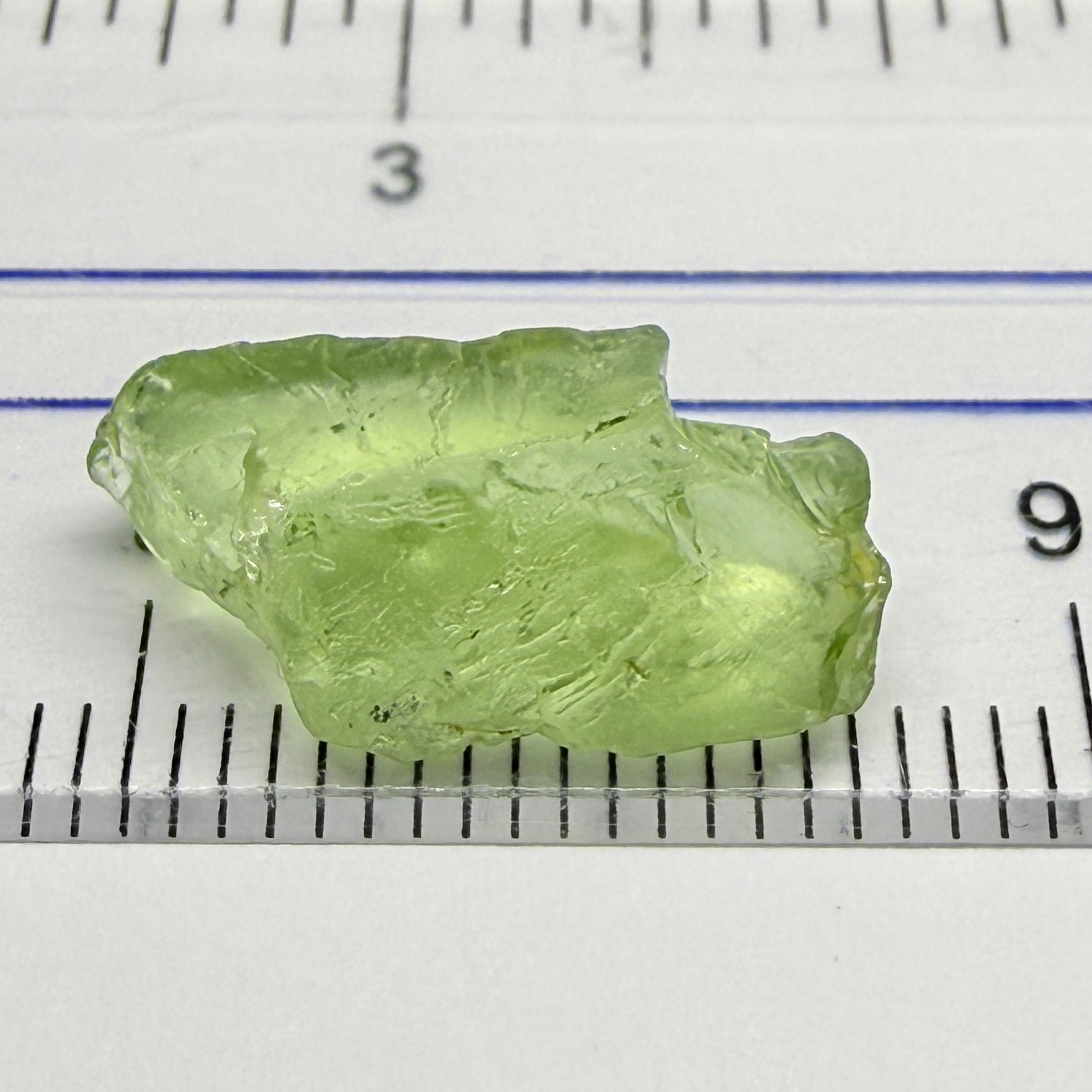 Tsavorite Garnet, 6.58ct, Kenya, Untreated Unheated, vs-vvs, sl inclusion on outside, light lime green colour