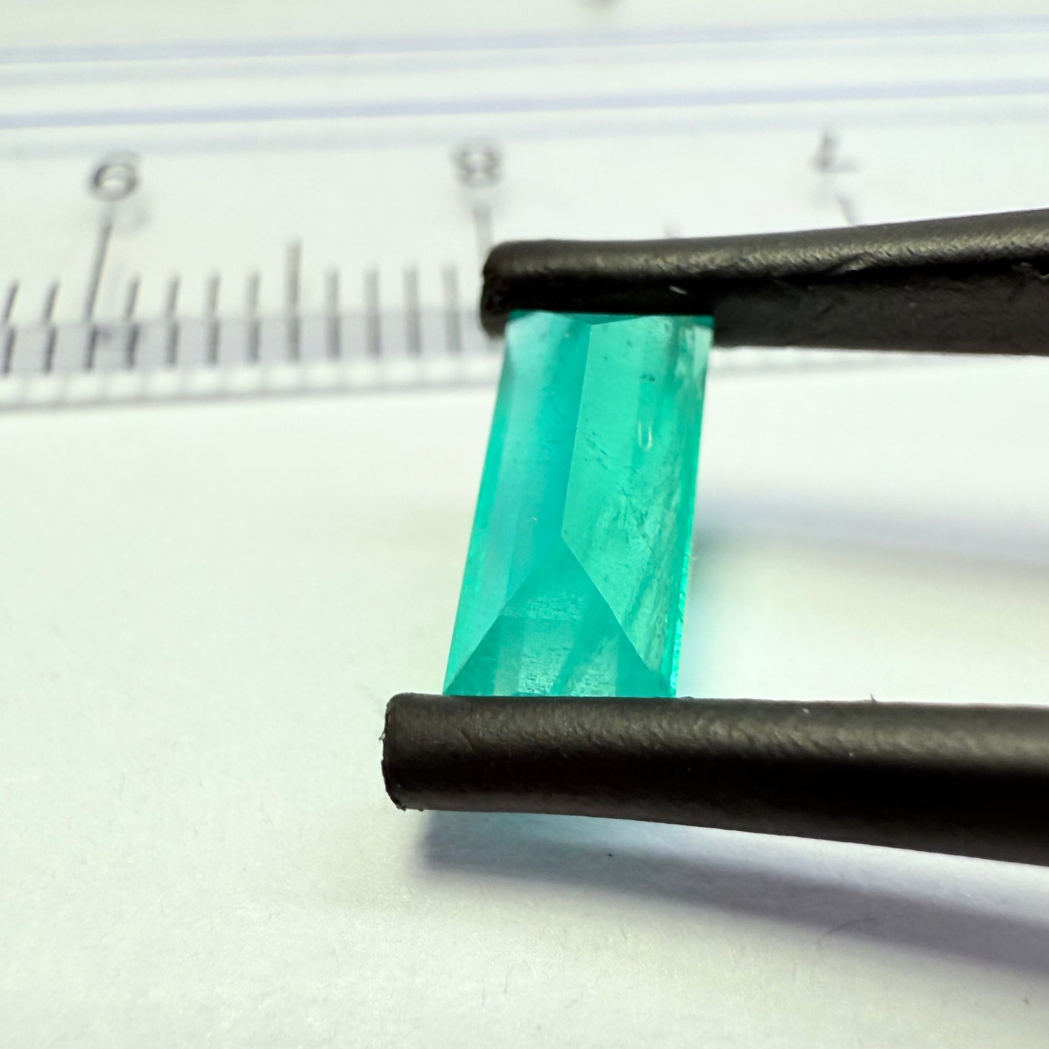 Emerald, 0.95ct, Tanzania, Untreated, Unheated, NO OIL