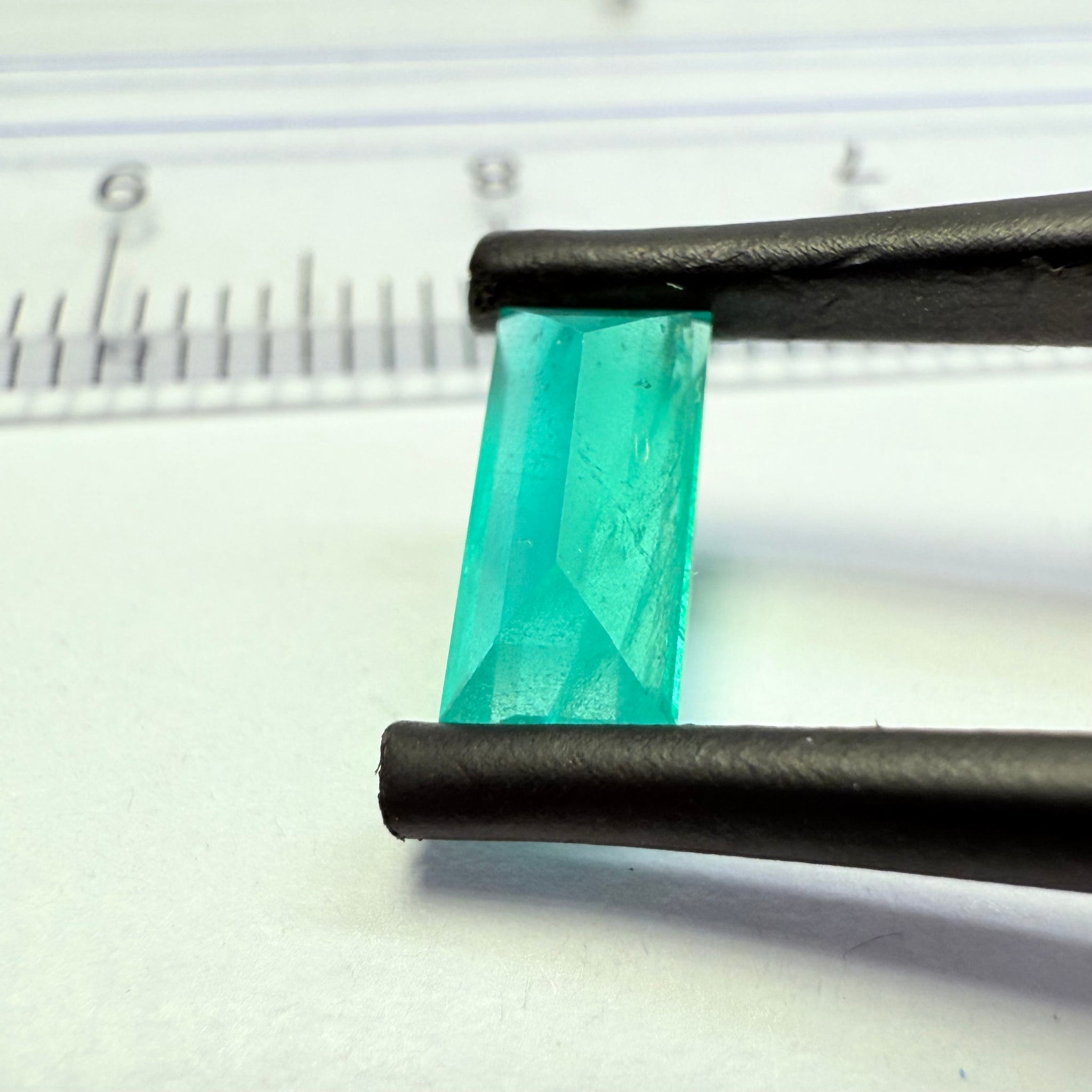Emerald, 0.95ct, Tanzania, Untreated, Unheated, NO OIL