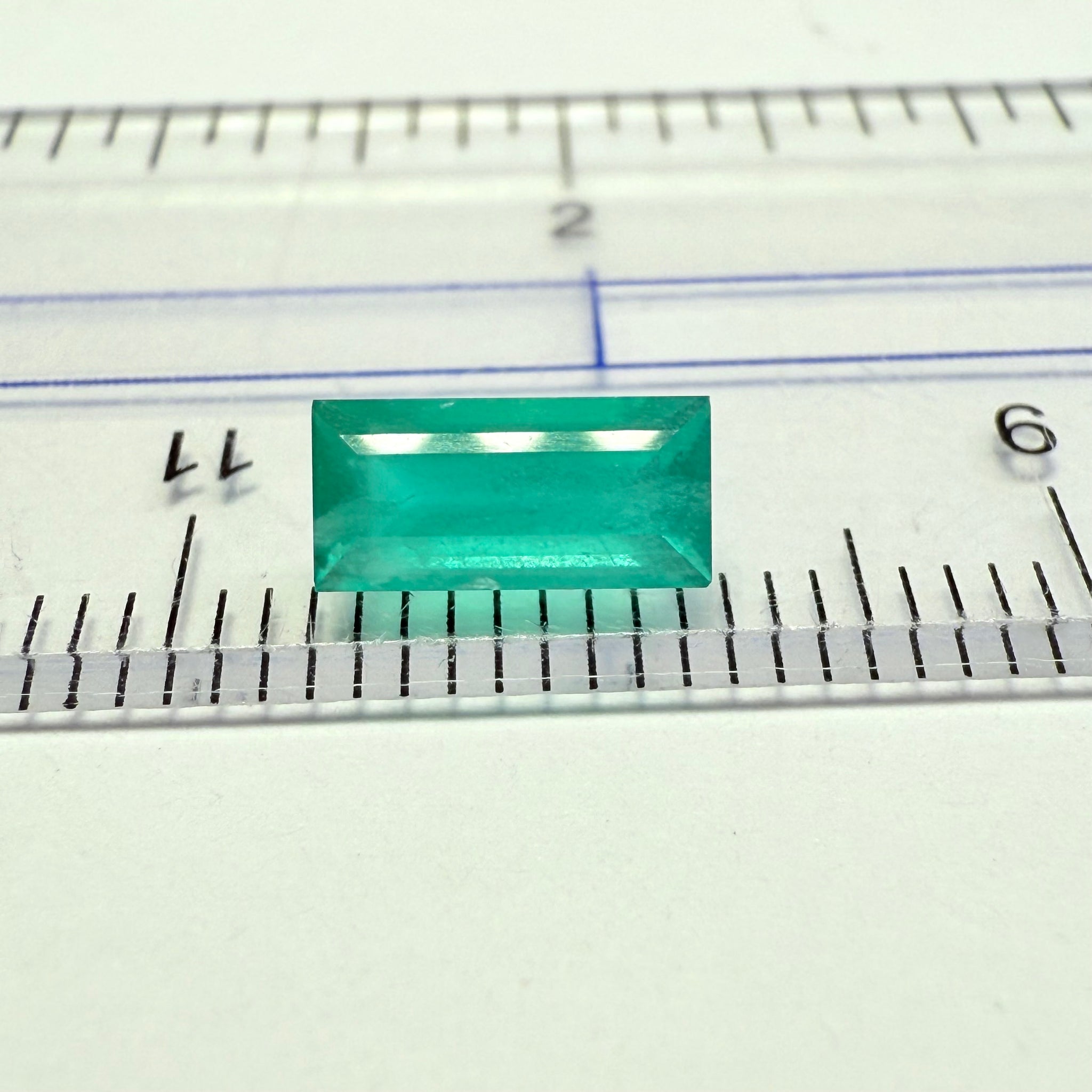 Emerald, 0.95ct, Tanzania, Untreated, Unheated, NO OIL