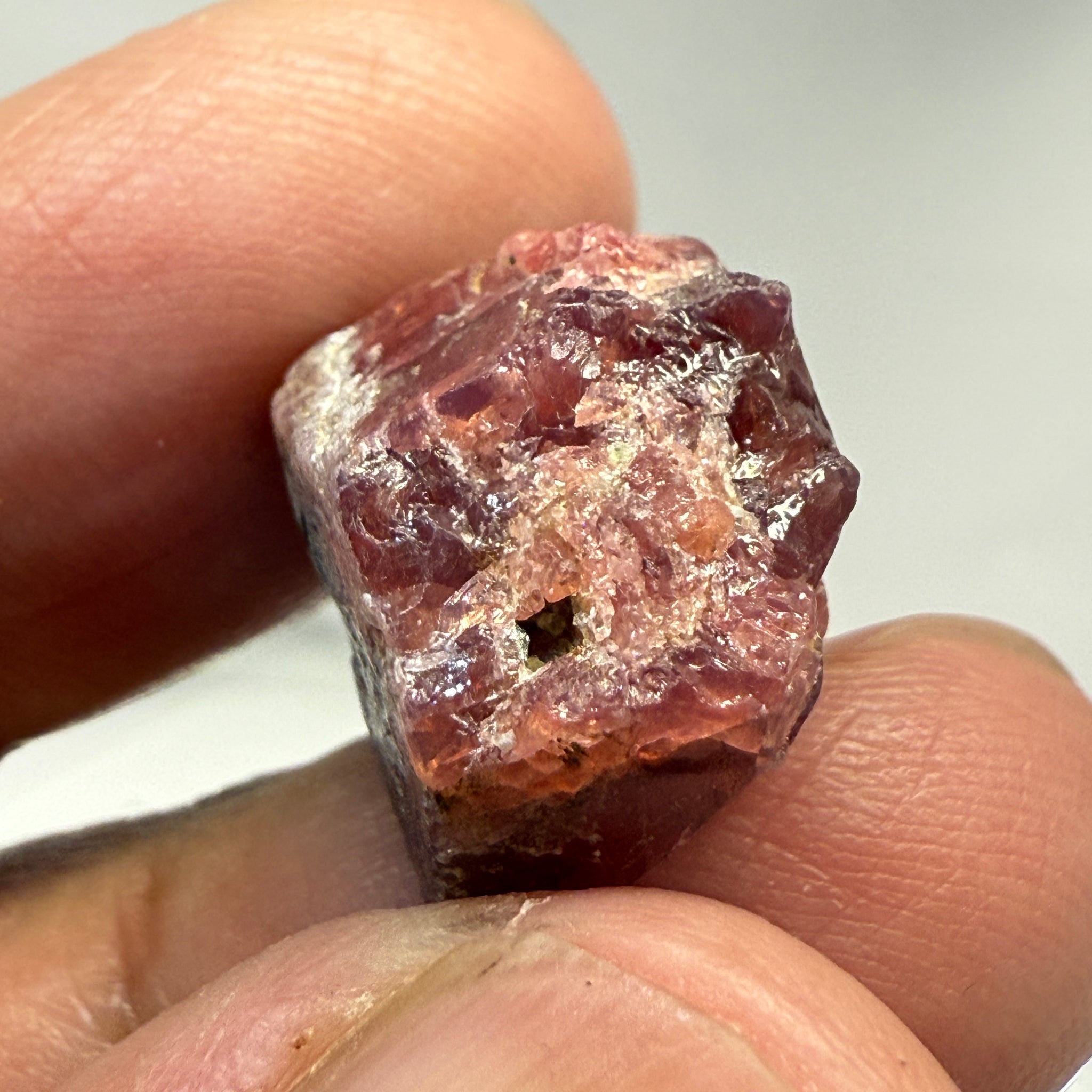 Mahenge Spinel Crystal, 25.42ct, Tanzania, Untreated Untreated