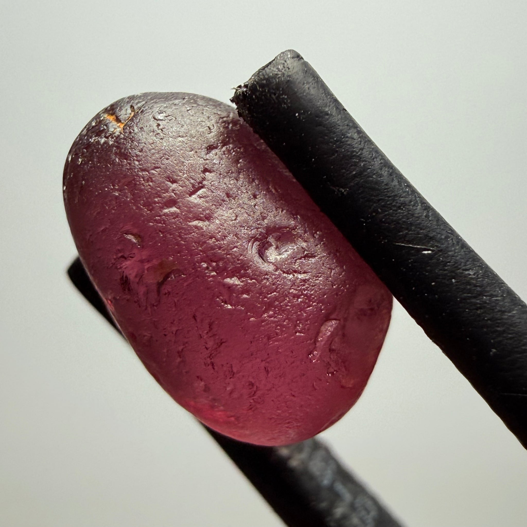 Tanga Garnet, 4.74ct, Tanzania, Untreated Unheated, vvs, slight silk
