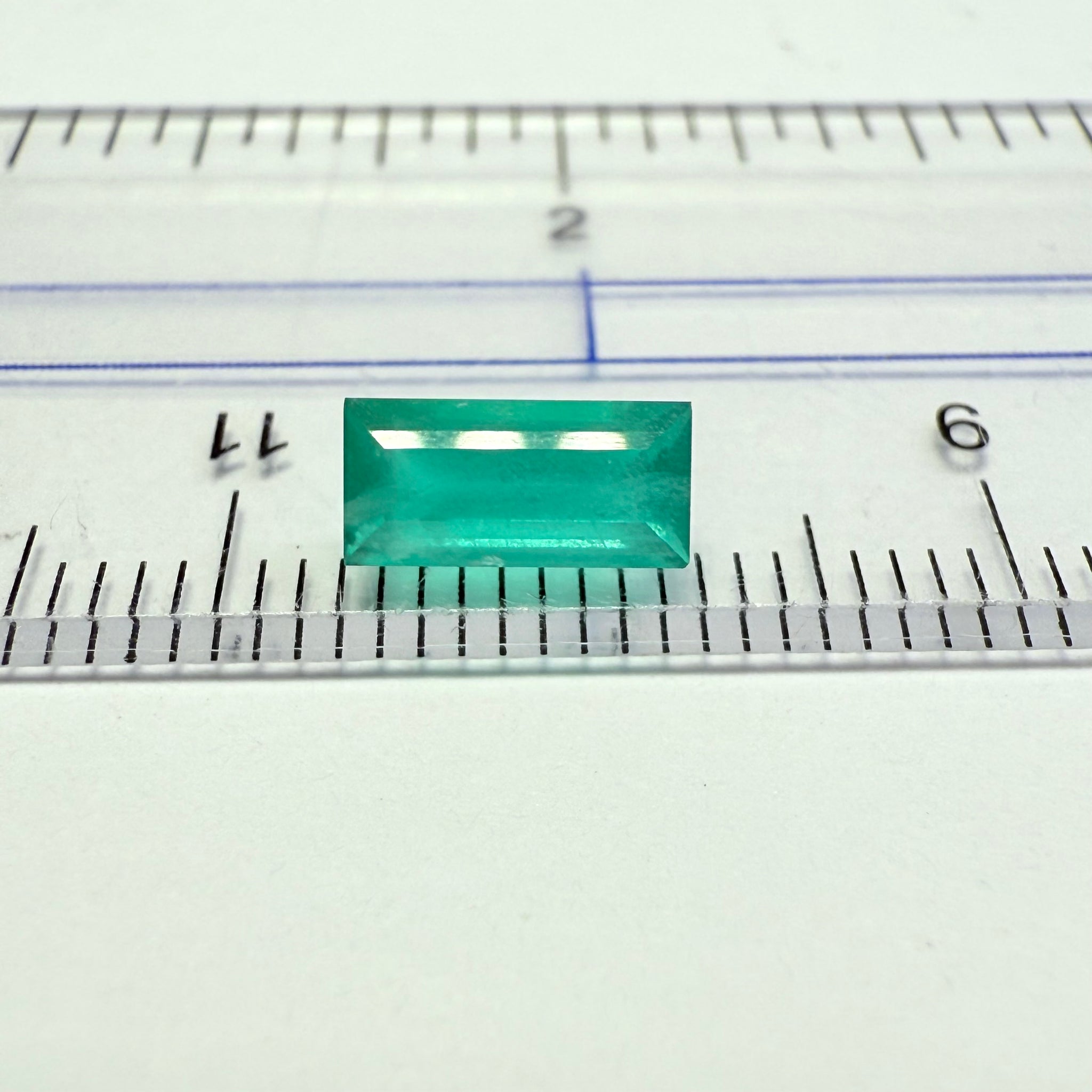 Emerald, 0.95ct, Tanzania, Untreated, Unheated, NO OIL