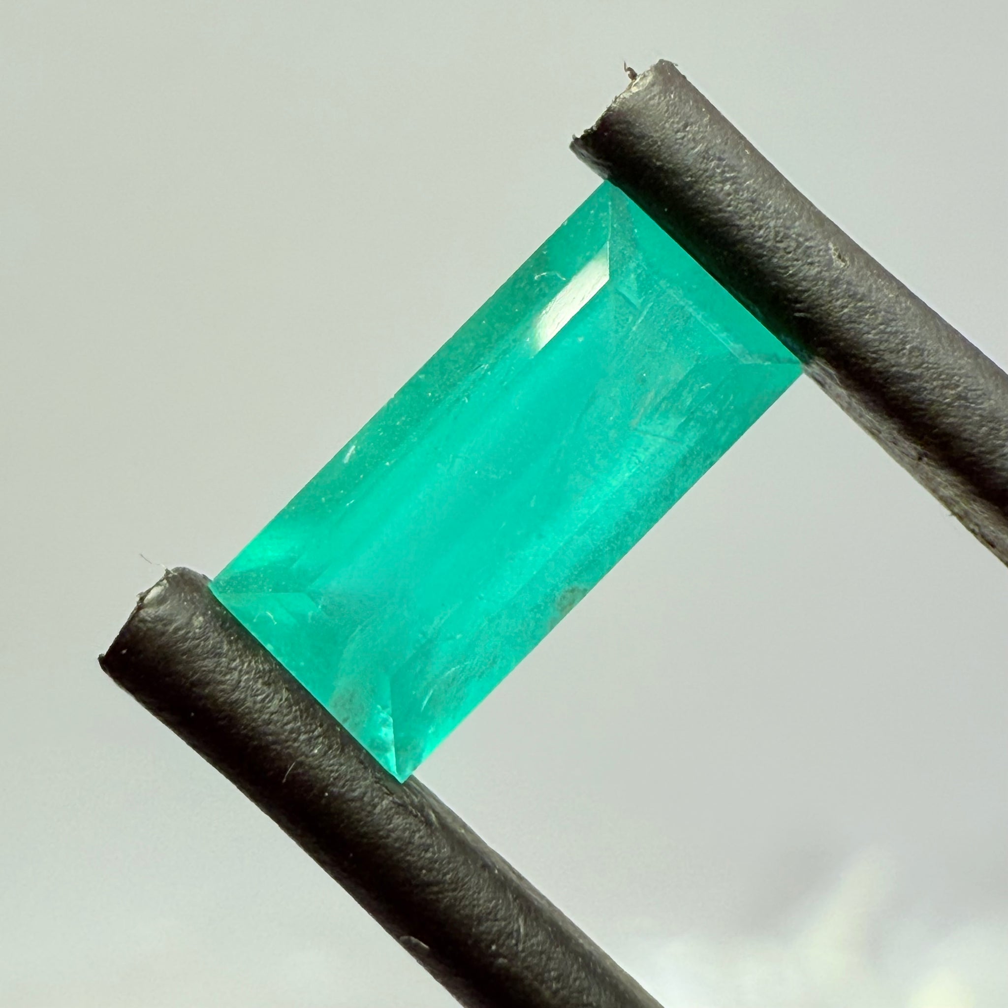 Emerald, 0.95ct, Tanzania, Untreated, Unheated, NO OIL