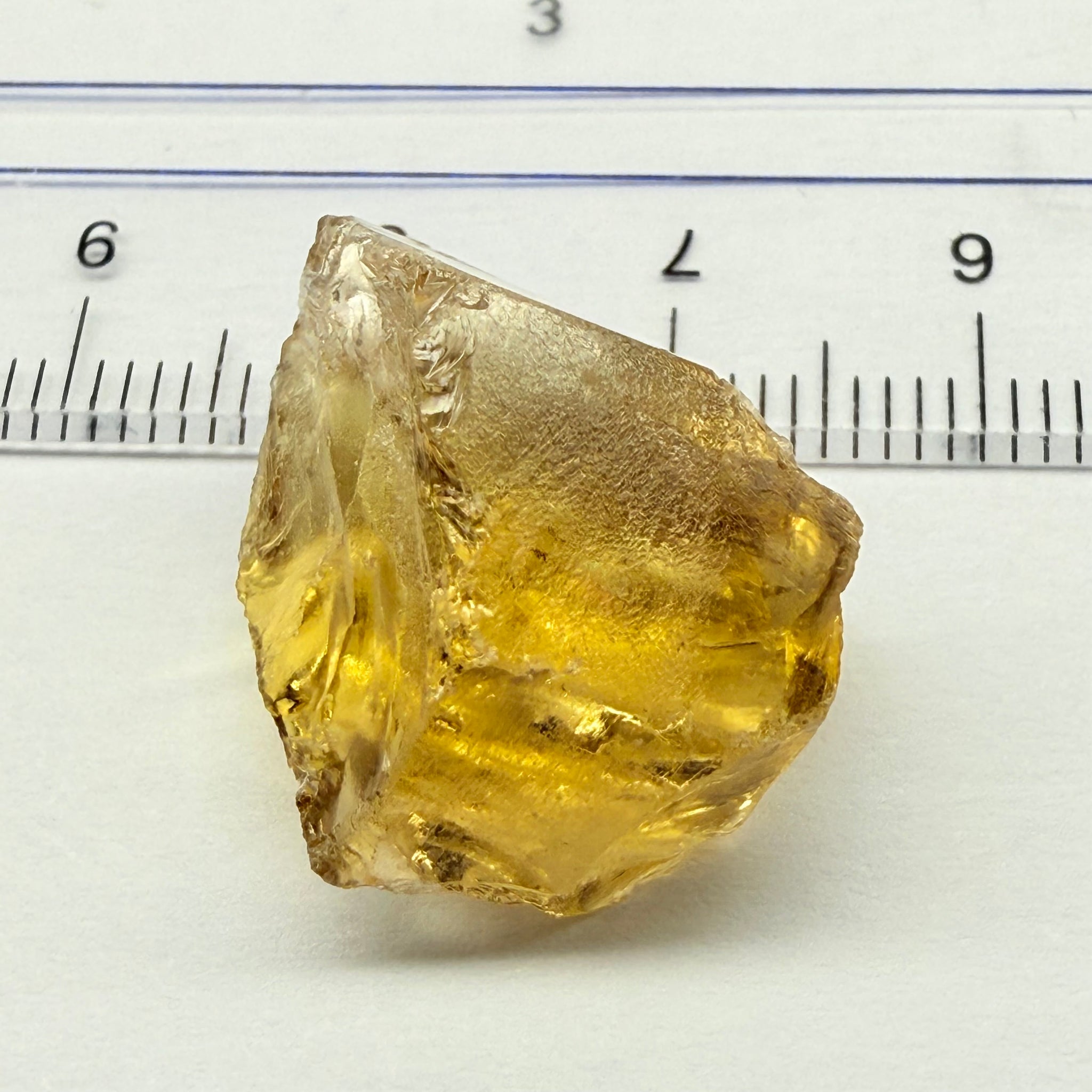 Citrine, 23.47ct, Zambia, Untreated Unheated, slight crack on the outside, rest VVS-IF