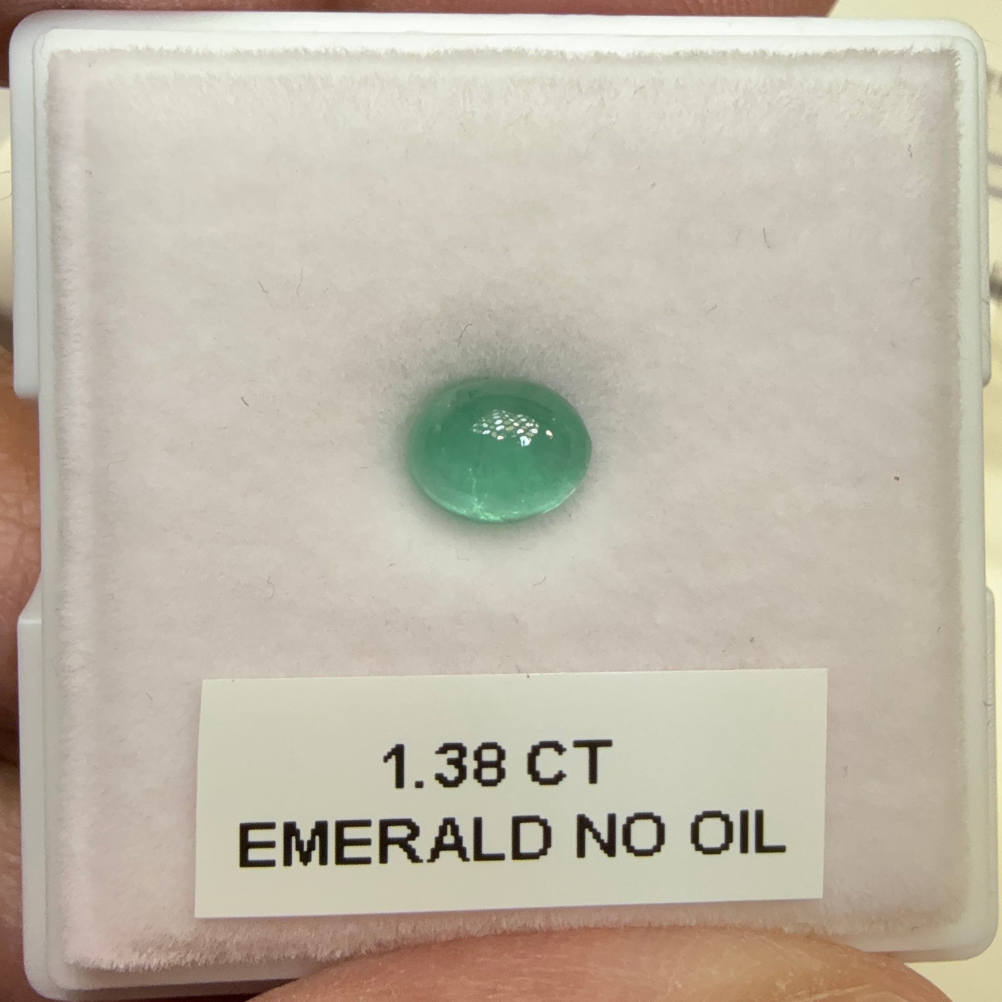 Emerald, 1.38ct, Tanzania. Untreated Unheated No Oil.