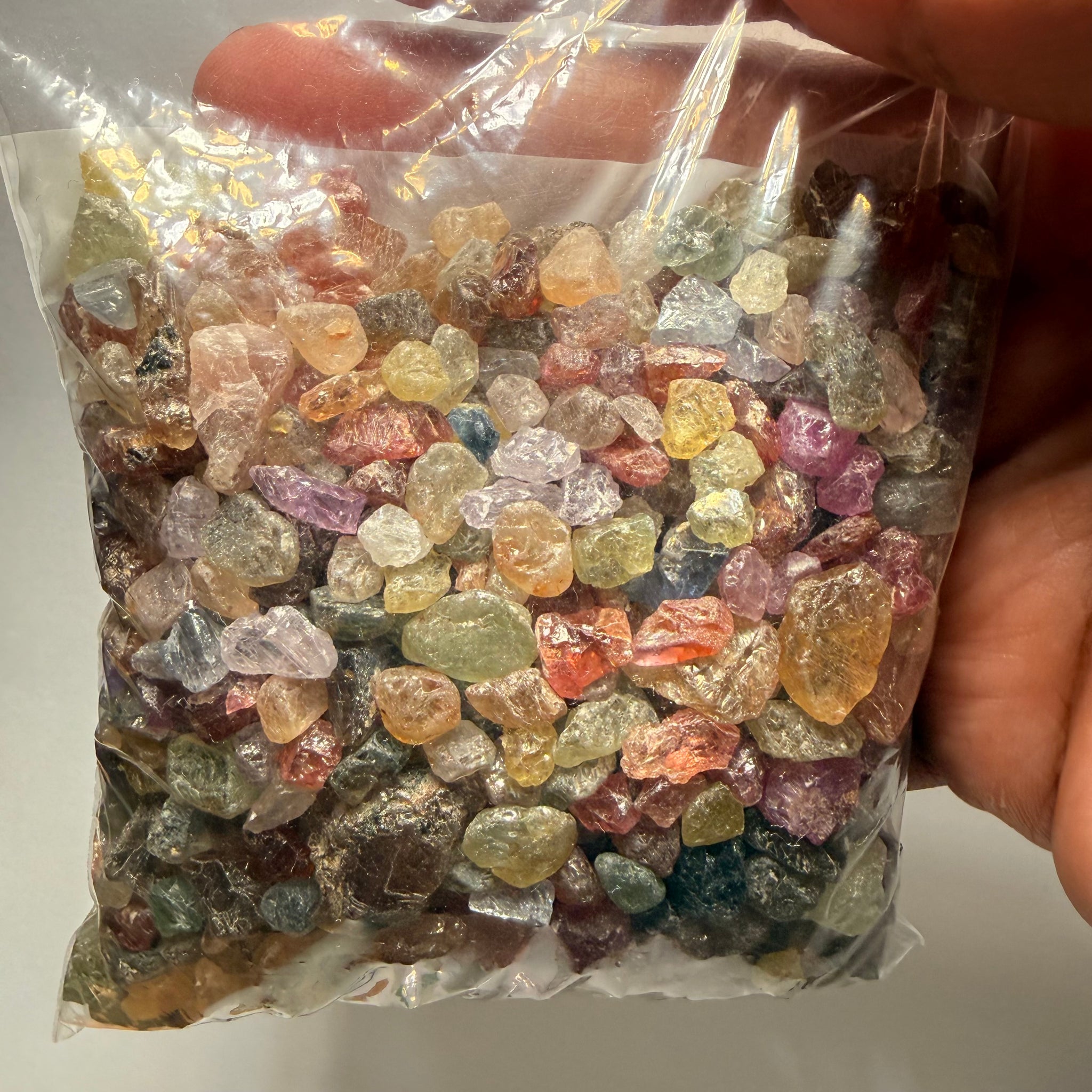 Umba Sapphire Wholesale Lot, 422.10gm / 2110.50ct, Umba Valley, Tanzania, Untreated Unheated, @ us$7/gm for the lot. See the videos