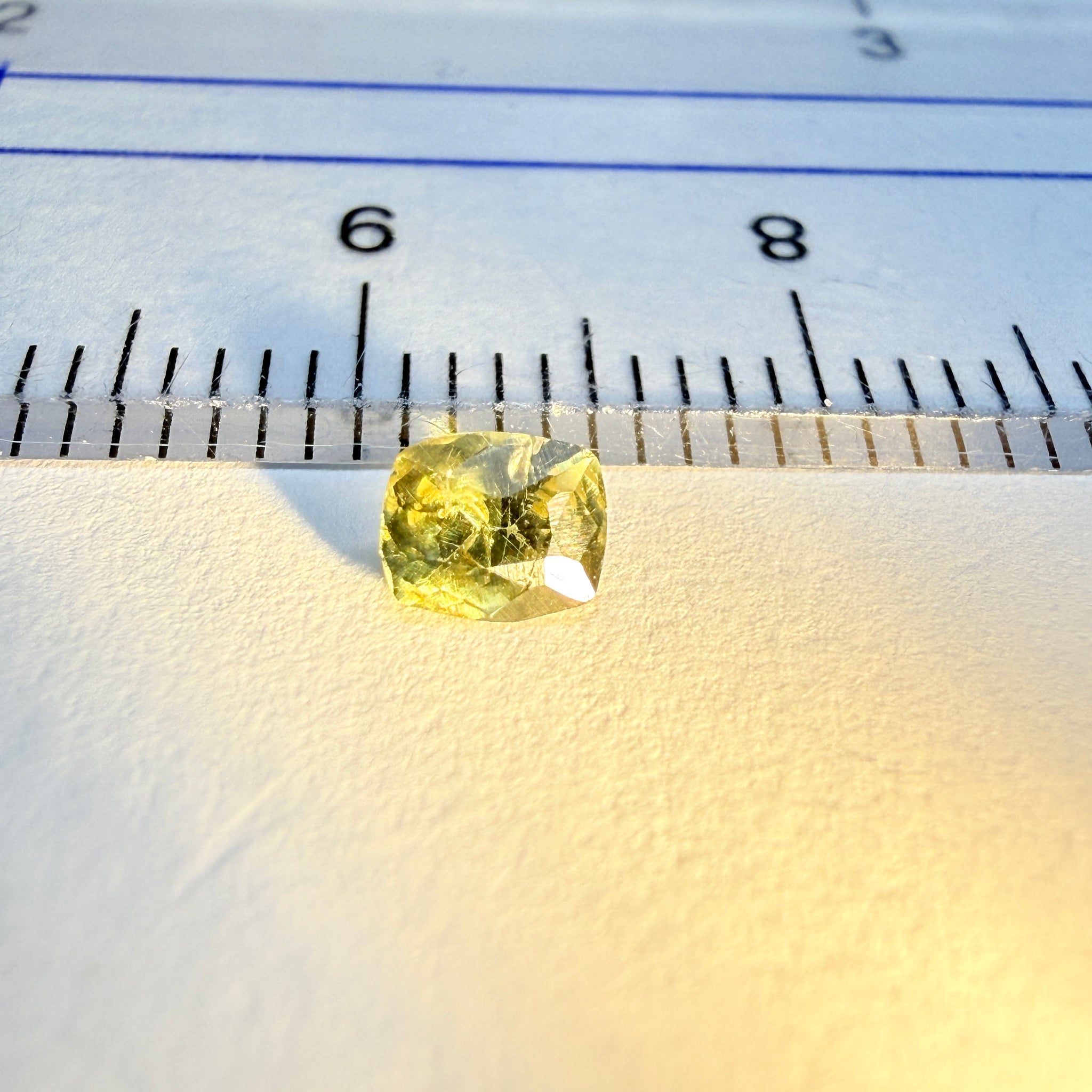 Colour change Garnet, 0.35ct, Tanzania, Untreated Unheated.