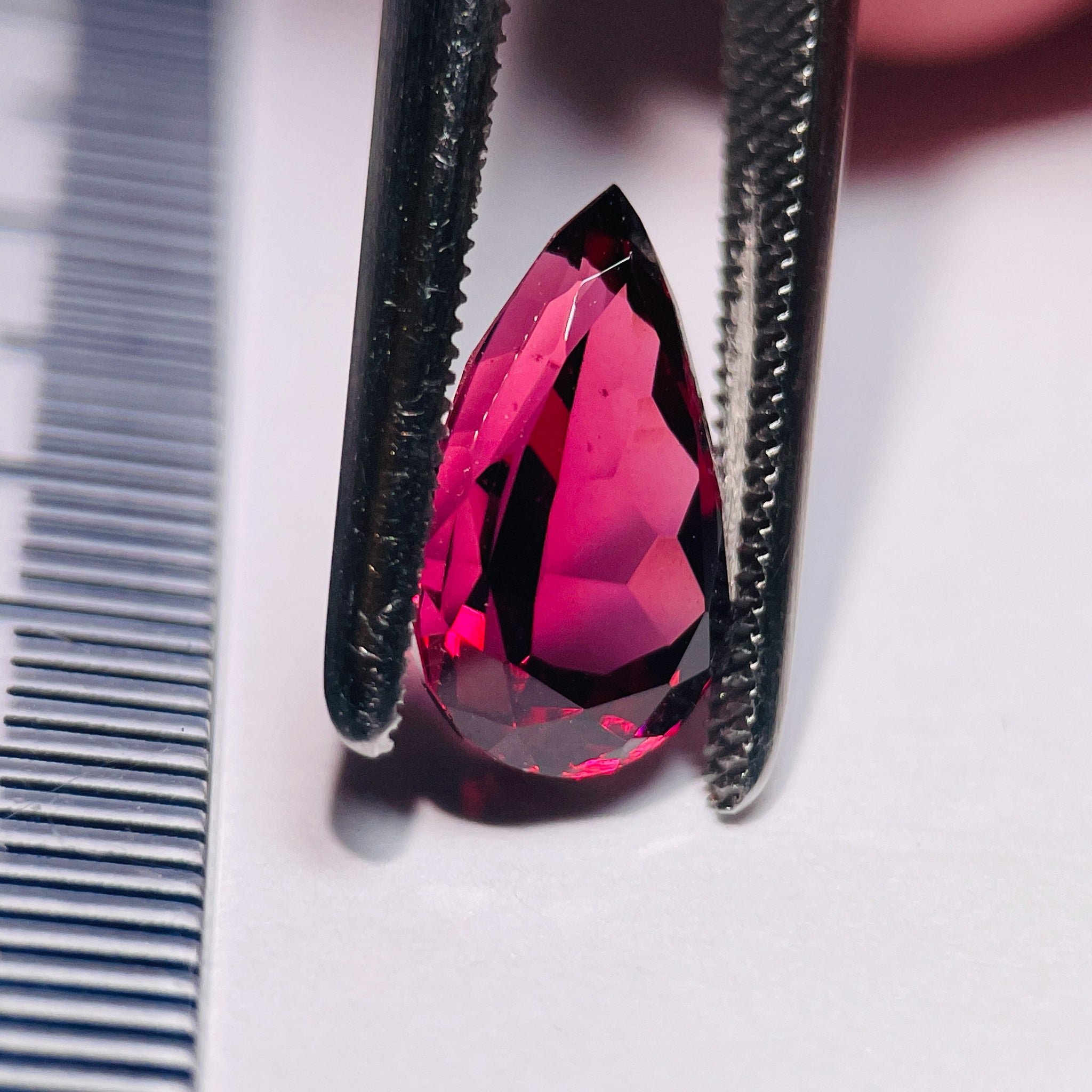 3.83Ct Rose Garnet Tanzania. Untreated Unheated