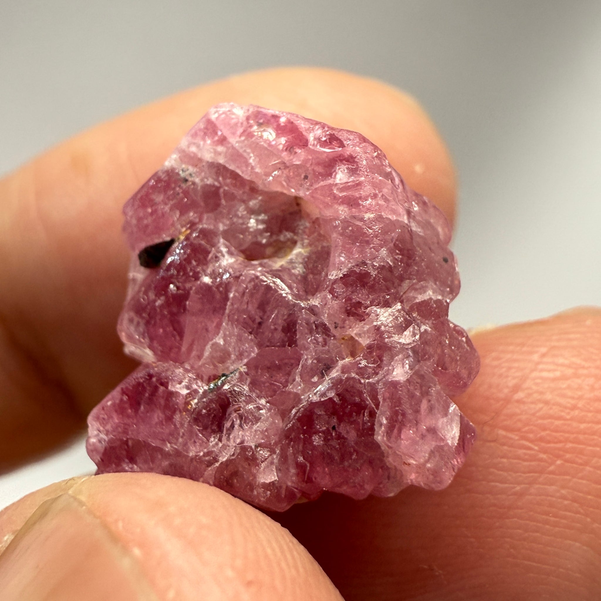 Mahenge Spinel Crystal, 22.88ct, Tanzania, Untreated Untreated