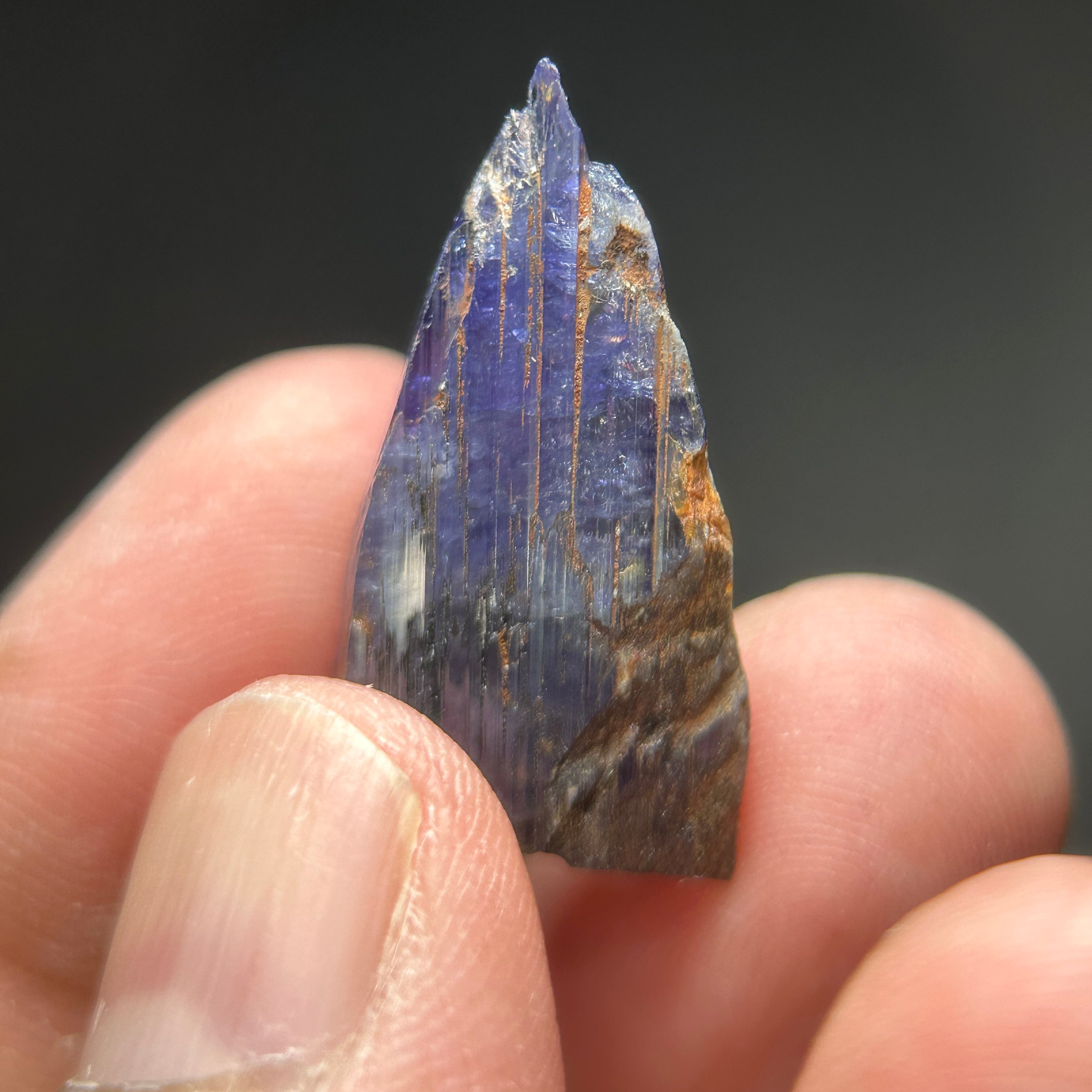 25.34ct Tanzanite Crystal, Gently Heated, Tanzania. 28 x 14.3 x 6mm