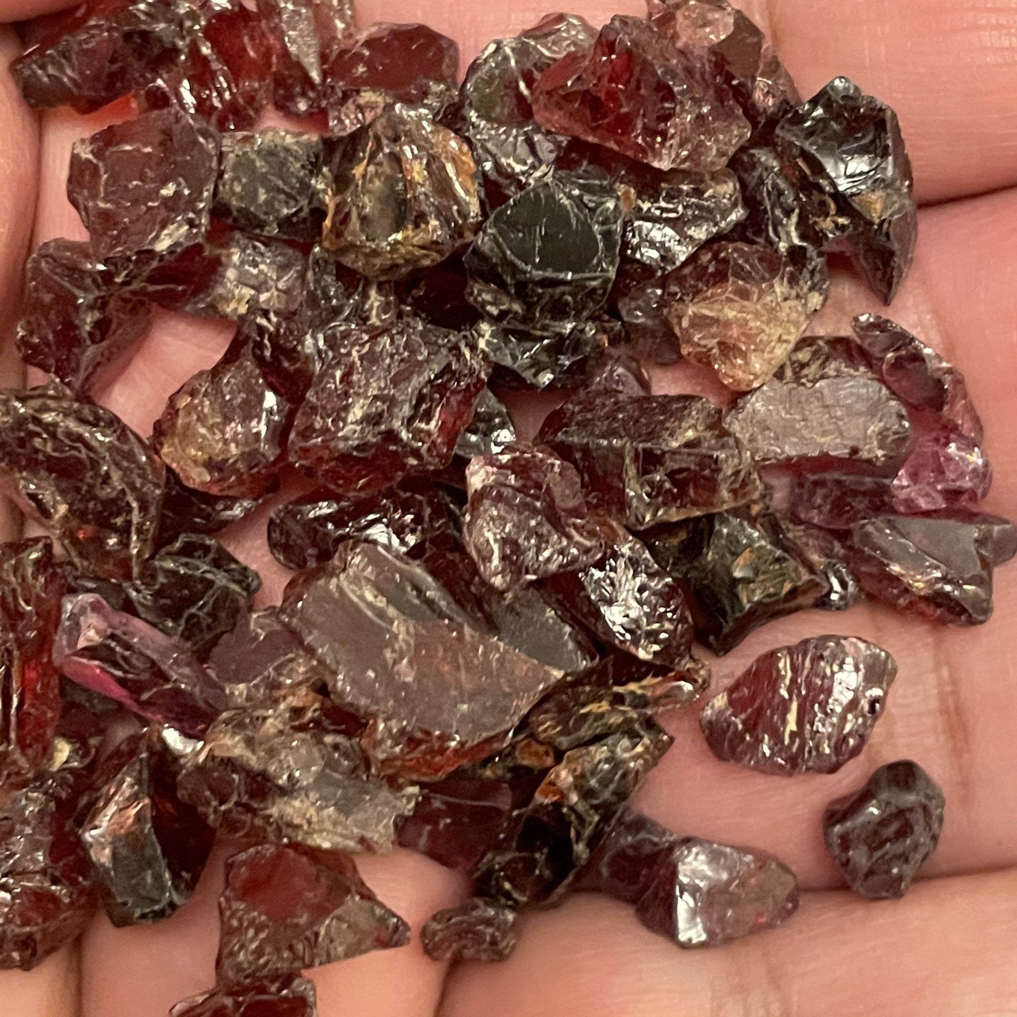 Garnets Tanzania Price Is For 1 Piece 0.5Gm - 1.8Gm Clarity Clean Vvs Vs Slightly Included Eye To