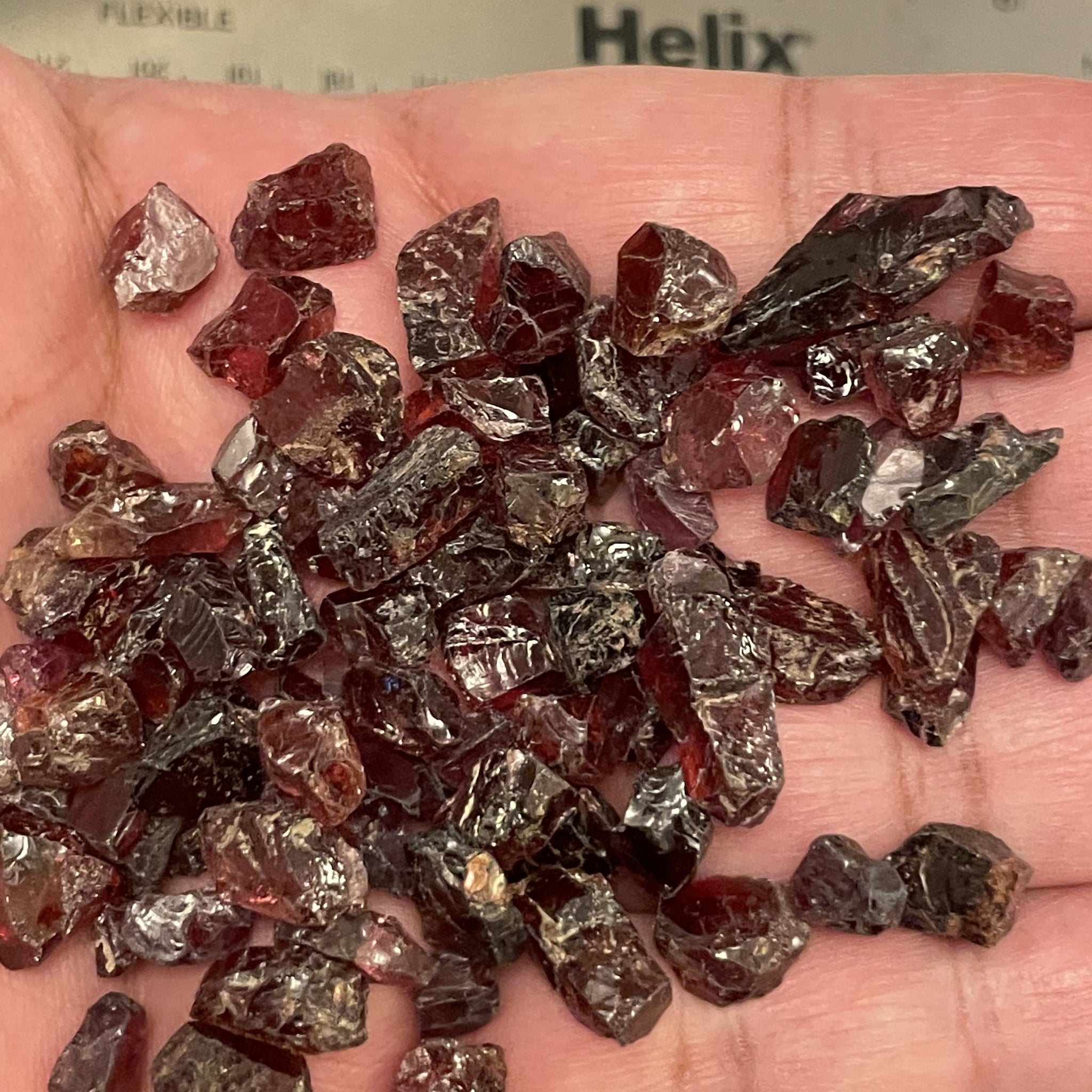 Garnets Tanzania Price Is For 1 Piece 0.5Gm - 1.8Gm Clarity Clean Vvs Vs Slightly Included Eye To