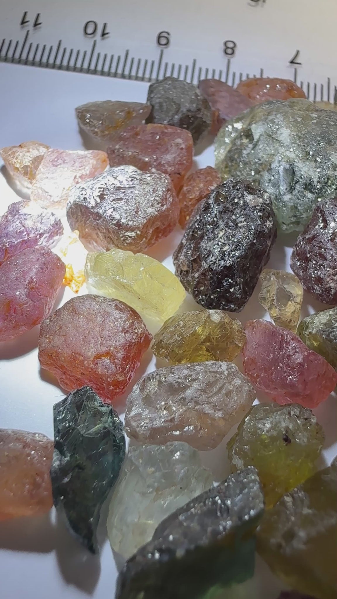 Kenyan and Tanzanian Sapphire mix lot, Slightly included, to included to cabbing grade, an excellent mix, value for money, 94.60gm / 473ct Untreated Unheated, I have included many videos so you get the exact picture