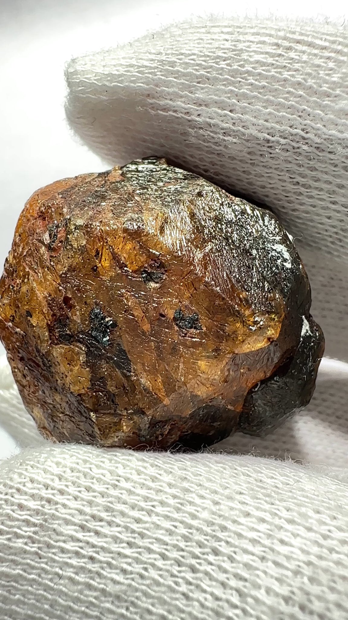 Mandarin Spessartite Garnet Crystal, 42.10gm, Loliondo in Tanzania, Untreated Unheated