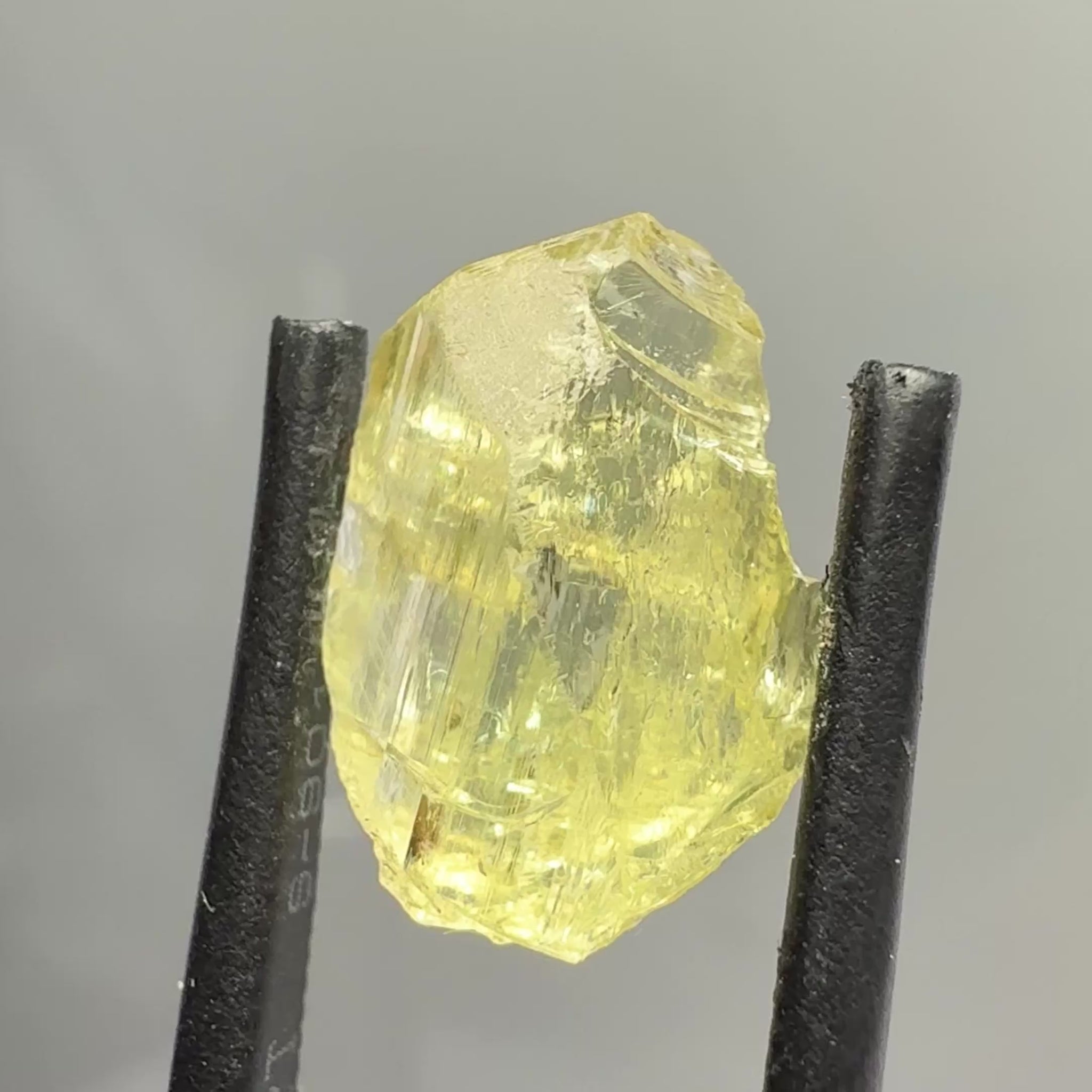 Yellow Tanzanite Crystal, 7.34ct, Tanzania, Unheated Unheated, you can facet it with inclusions, see the video