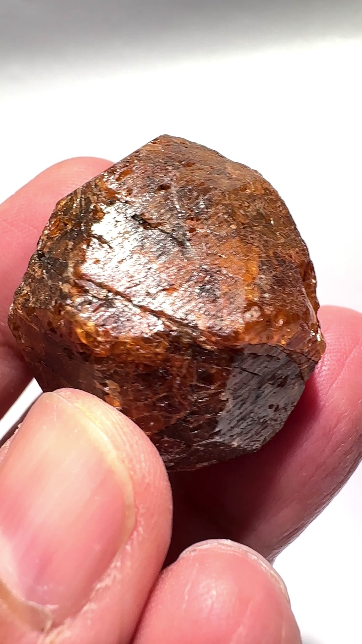 Mandarin Spessartite Garnet Crystal, 52.10gm / 260.50ct, Loliondo in Tanzania. 28.8 X 30.8 X 22mm, Untreated Unheated