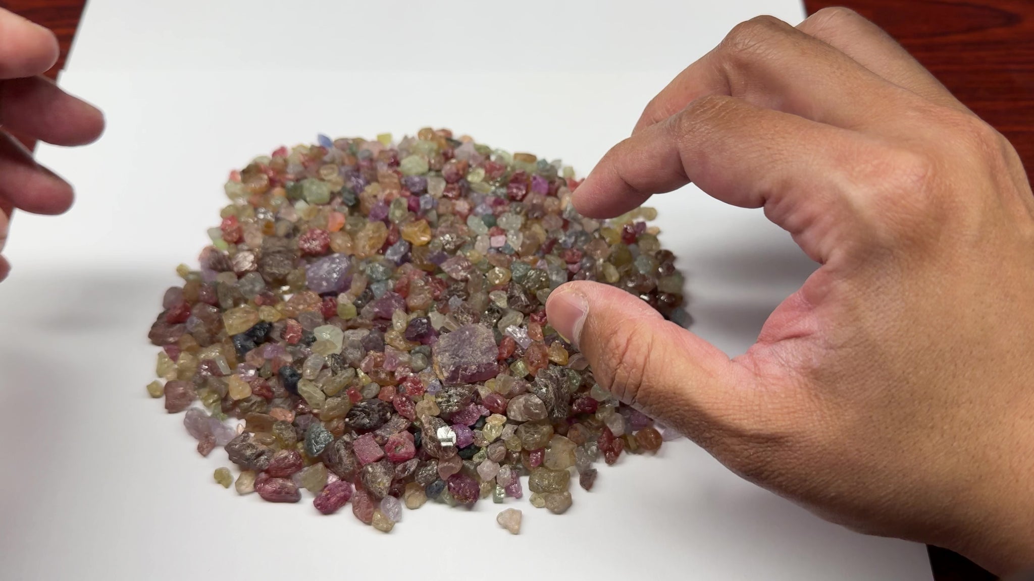 Umba Sapphire Wholesale Lot, 422.10gm / 2110.50ct, Umba Valley, Tanzania, Untreated Unheated, @ us$7/gm for the lot