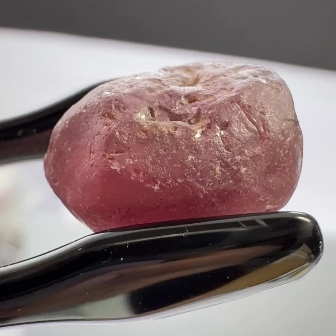 Lindi Garnet, 17.61ct, Lindi, Tanzania, Untreated Unheated, no inclusions, just has a bit of silk inside