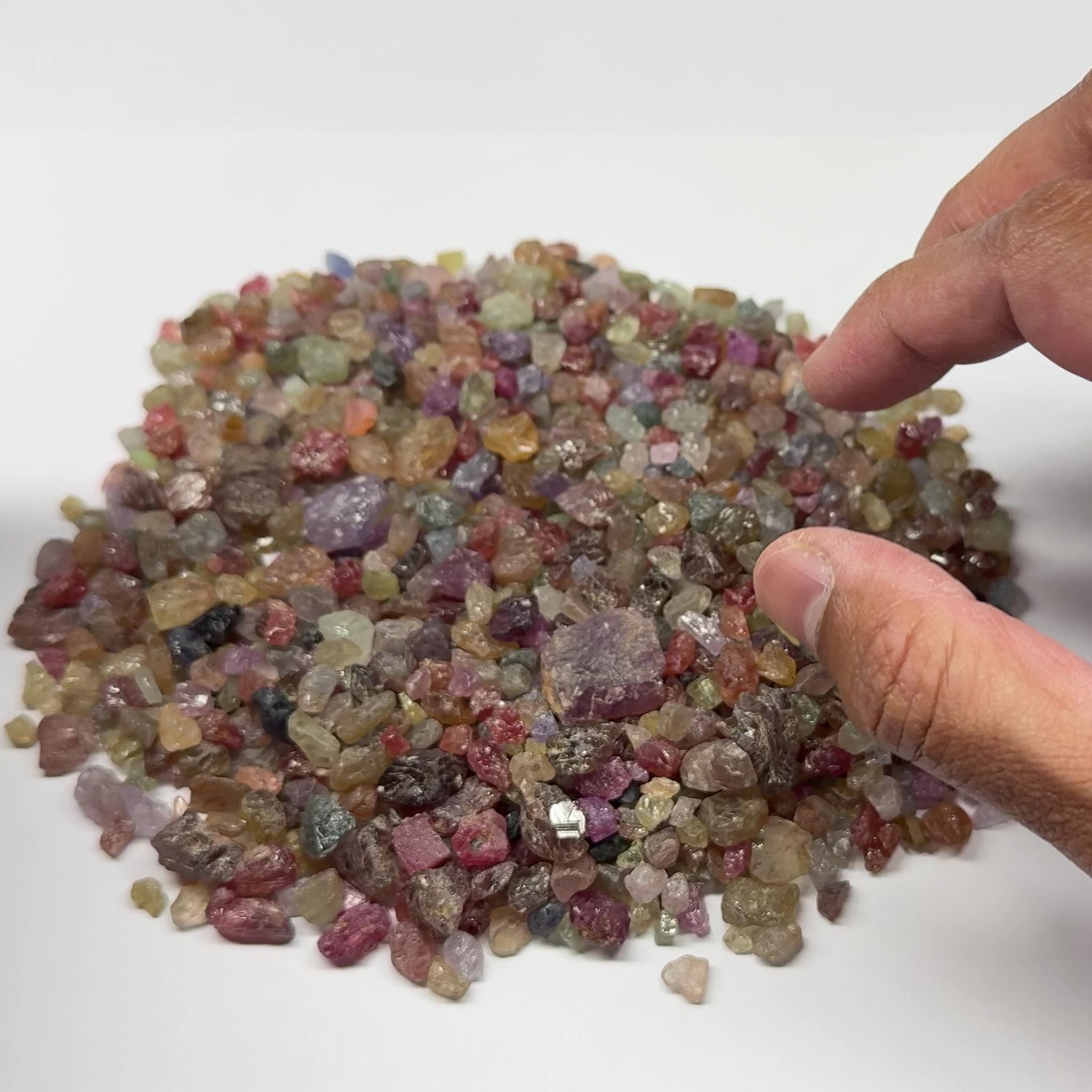 Umba Sapphire Wholesale Lot, 422.10gm / 2110.50ct, Umba Valley, Tanzania, Untreated Unheated, @ us$7/gm for the lot
