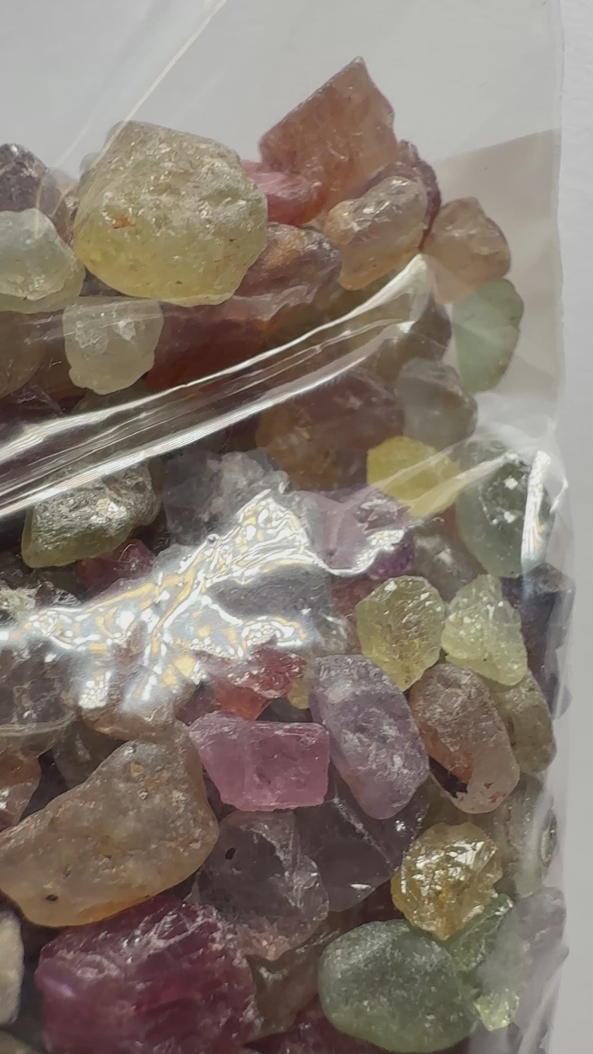 Umba Sapphire Wholesale Lot, 422.10gm / 2110.50ct, Umba Valley, Tanzania, Untreated Unheated, @ us$7/gm for the lot. See the videos