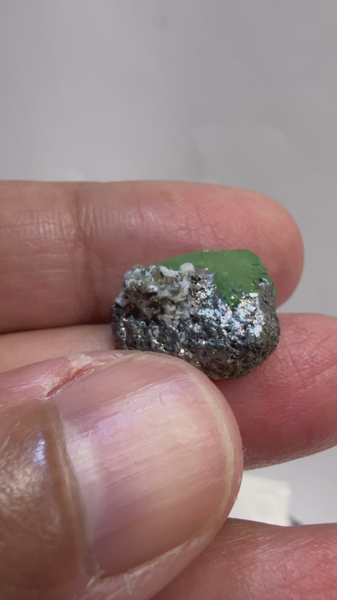 Tsavorite Crystal on Matrix. 13.73ct, Merelani. Tanzania, Untreated Unheated