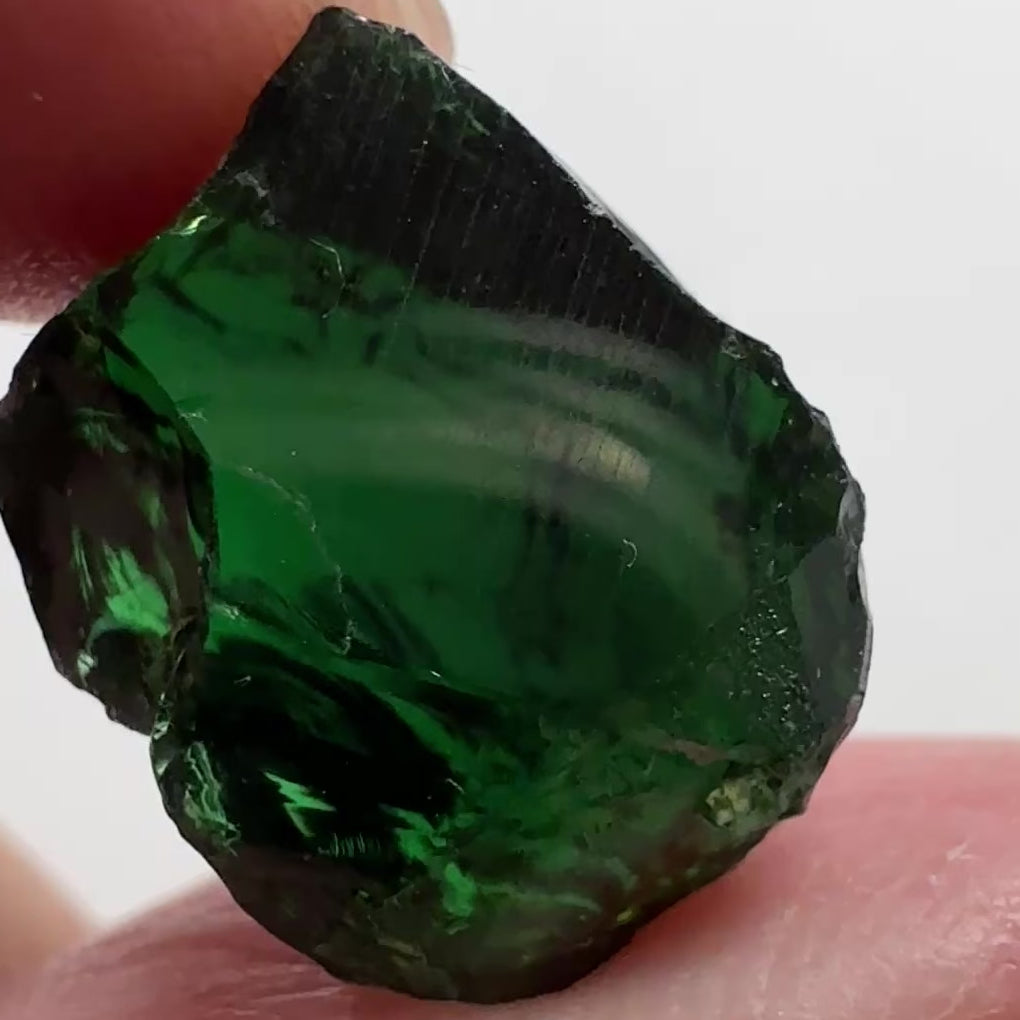 Chrome Tourmaline - dark stone, 12.48ct, Laletema, Tanzania, Untreated Unheated, vvs-if