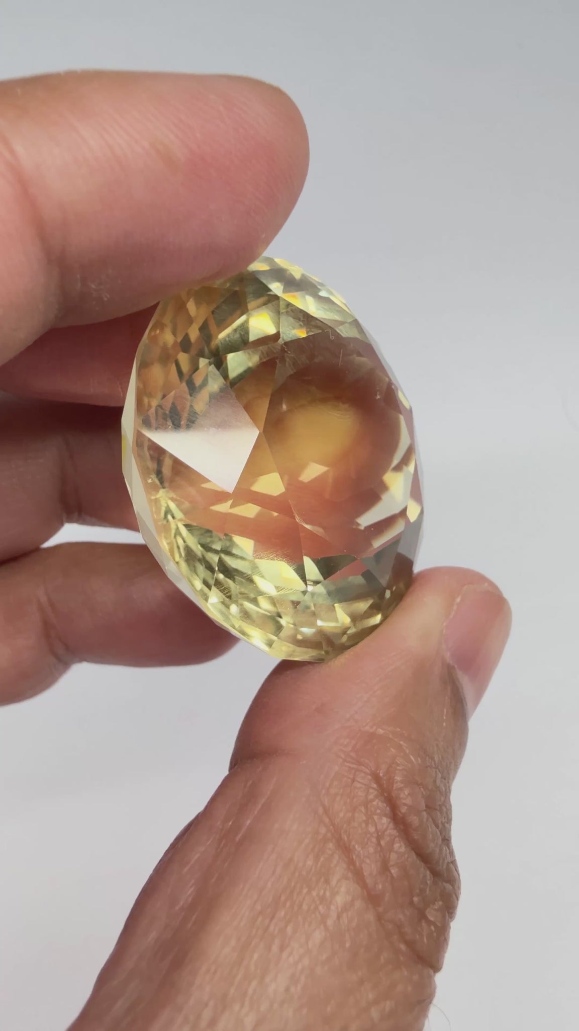 Congo Citrine, 154.79ct, Untreated Unheated. Native cut, culet slightly damaged, not easily noticeable, see pics and vid, 35.10 x 24.60mm