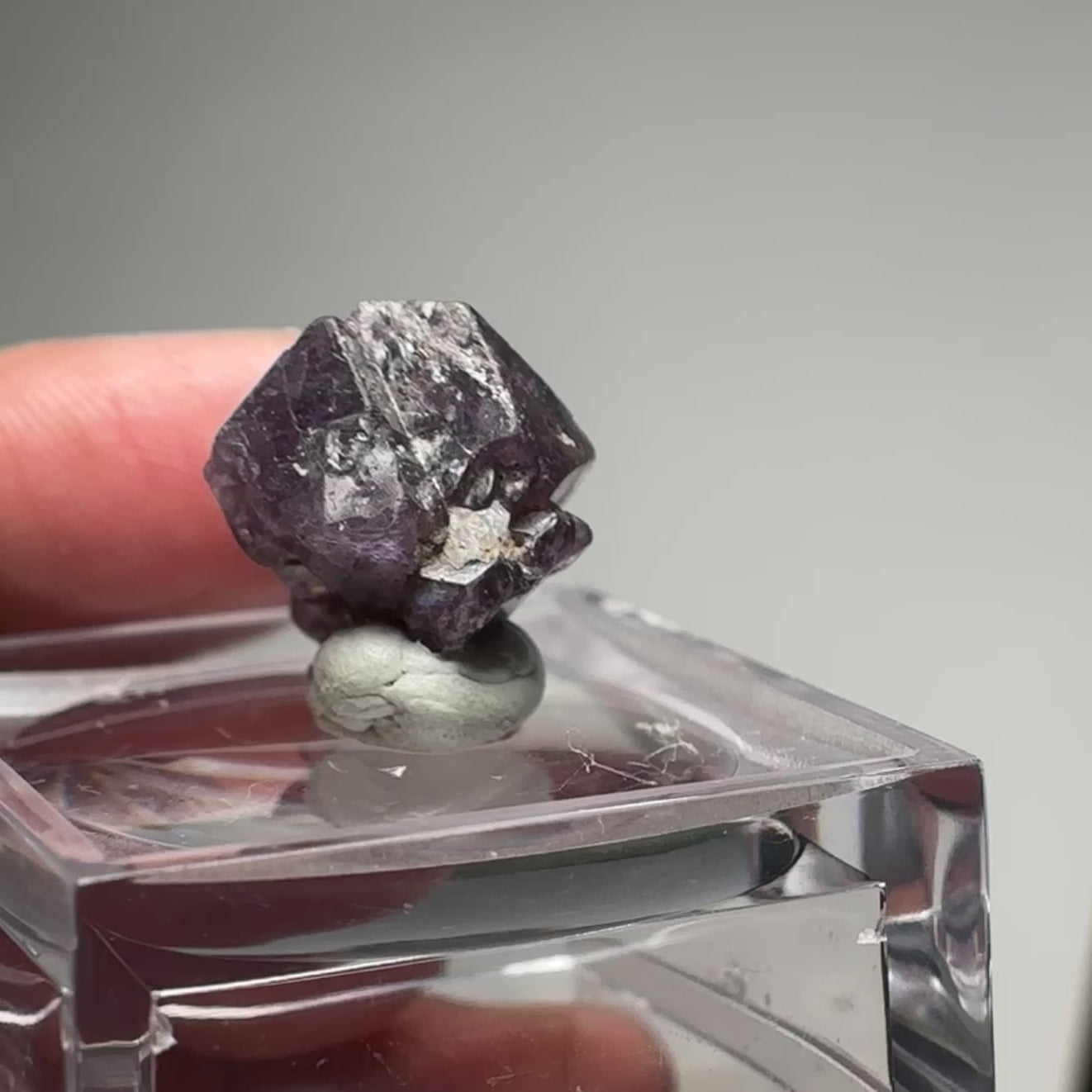 Mahenge Spinel Crystal, 30.20ct, Tanzania. Untreated Unheated
