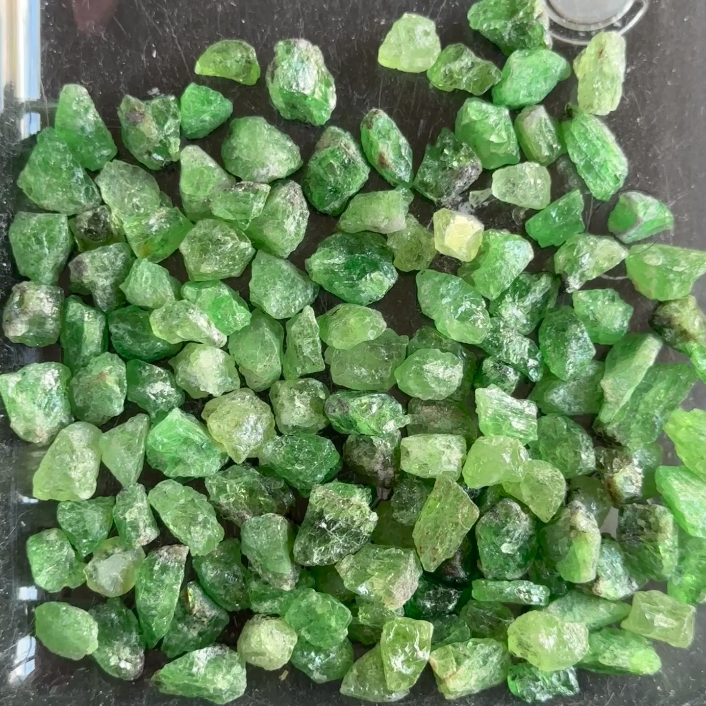 Tsavorite Garnet, Tanzania, Per Stone