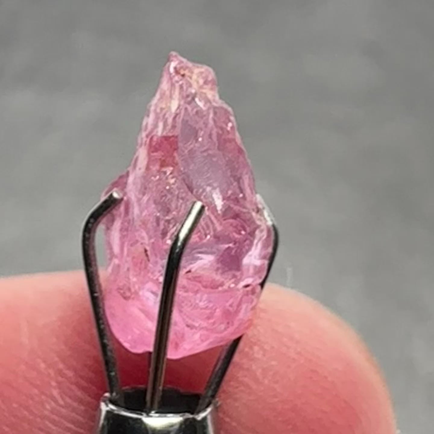 Pink Spinel, 2.24ct, Tanzania, VVS + Slight Silk, Untreated Unheated